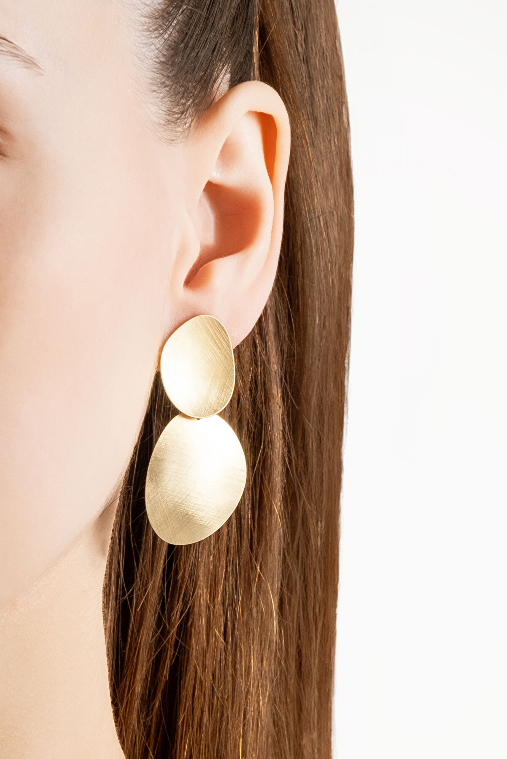 ⁠ Çölün Işıltısı 18 Ayar Sarı Altın Kaplama Gümüş Tasarım Küpe_1}