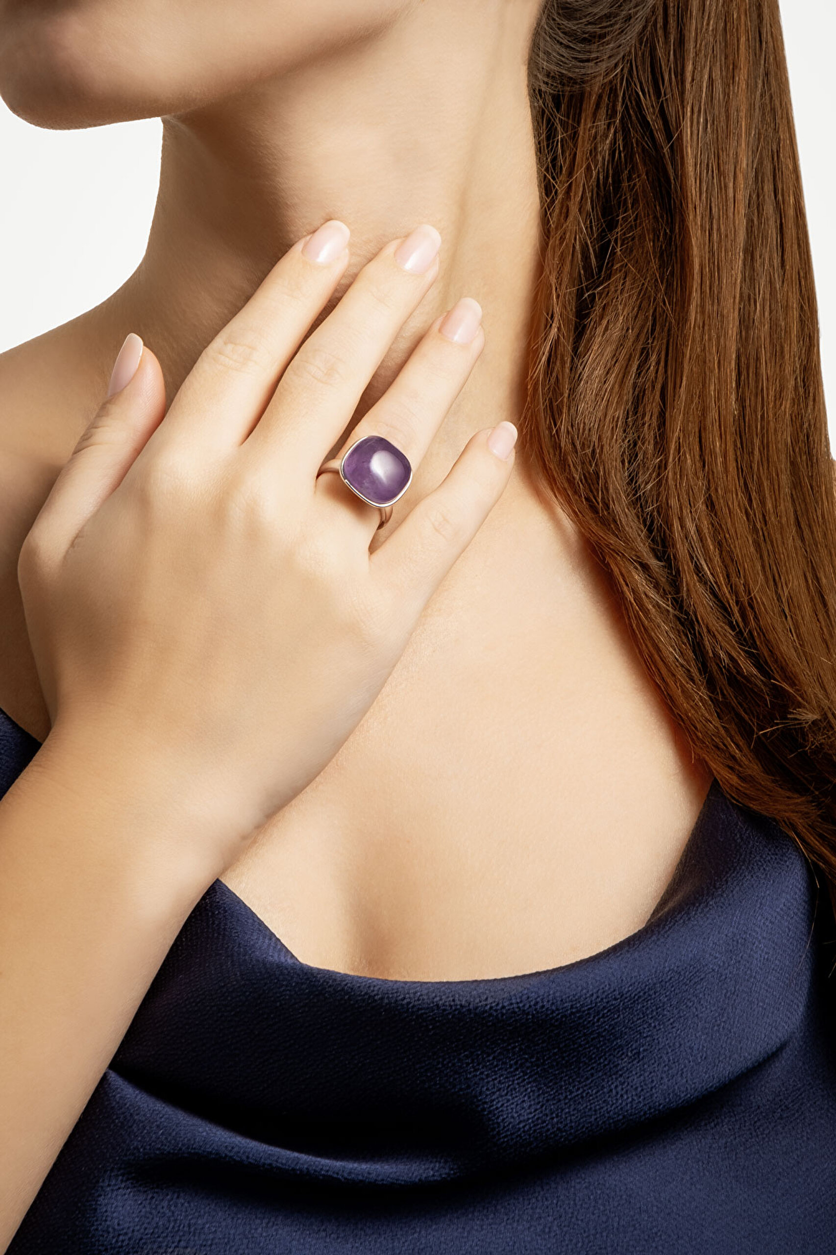 ⁠ Violet 18 Ayar Beyaz Altın Kaplama Gümüş Ametist Yüzük
_1}