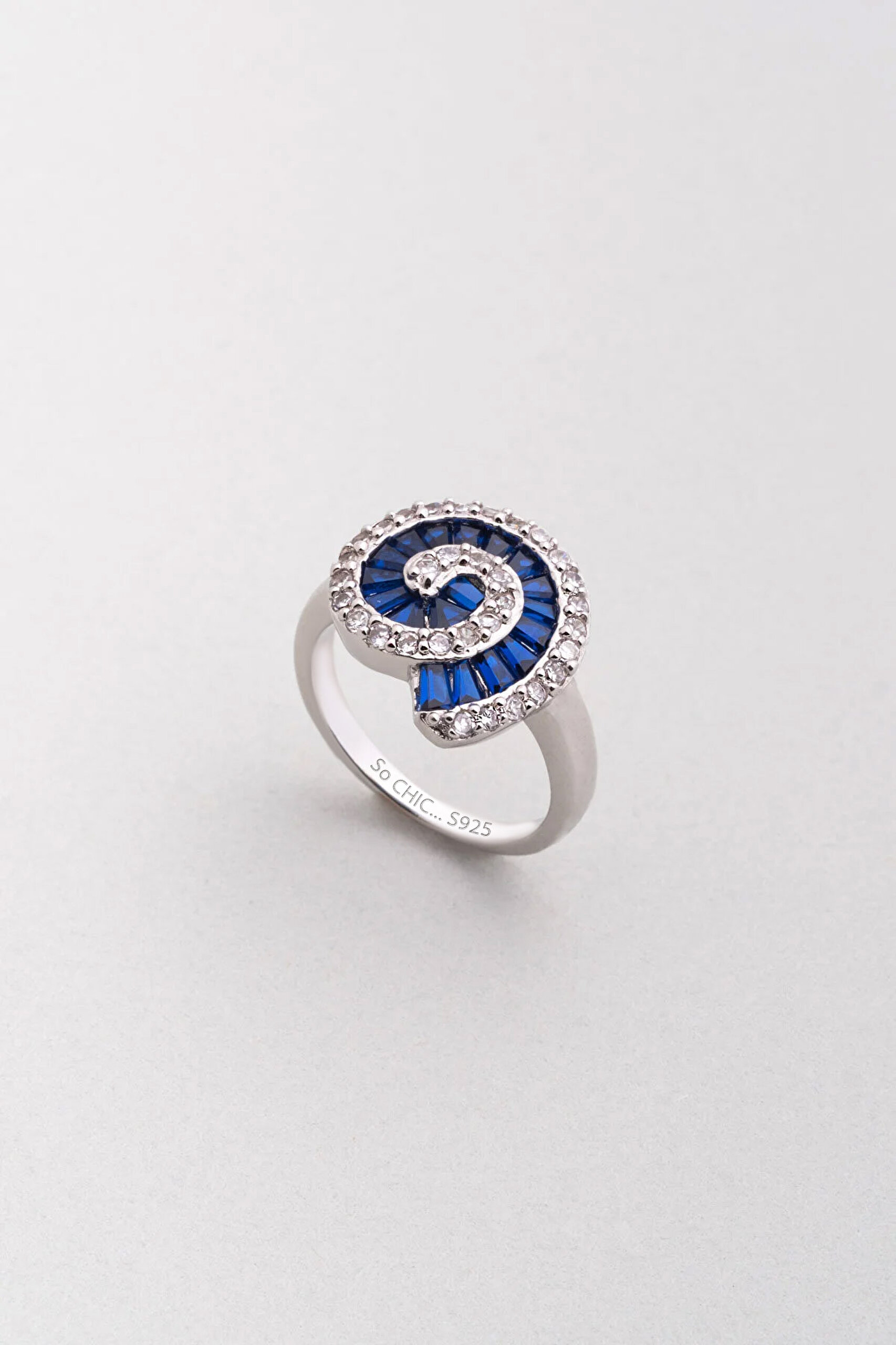 ⁠ Yakamoz Basamağı 18 Ayar Beyaz Altın Kaplama Gümüş Yüzük_0}