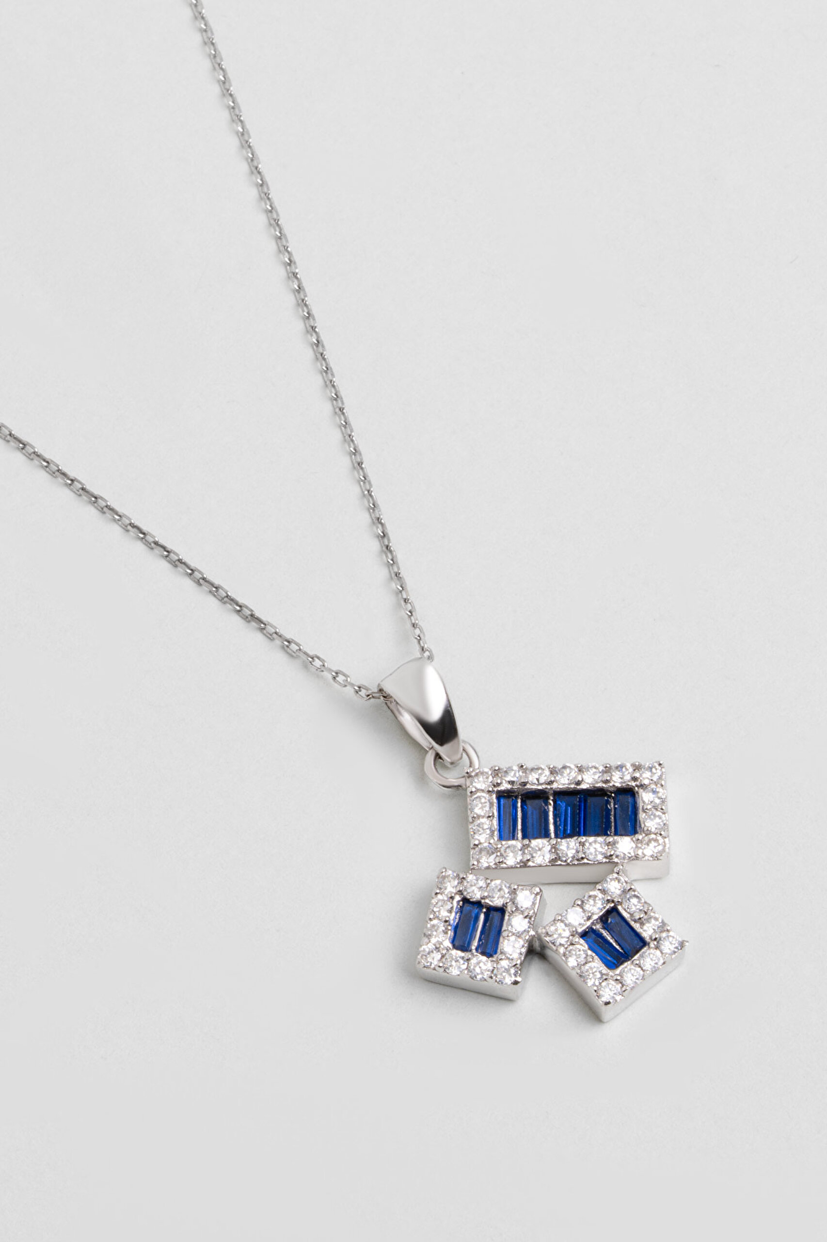 ⁠ Geometrik Yakamoz 18 Ayar Beyaz Altın Kaplama 45 Cm Gümüş Kolye_2}