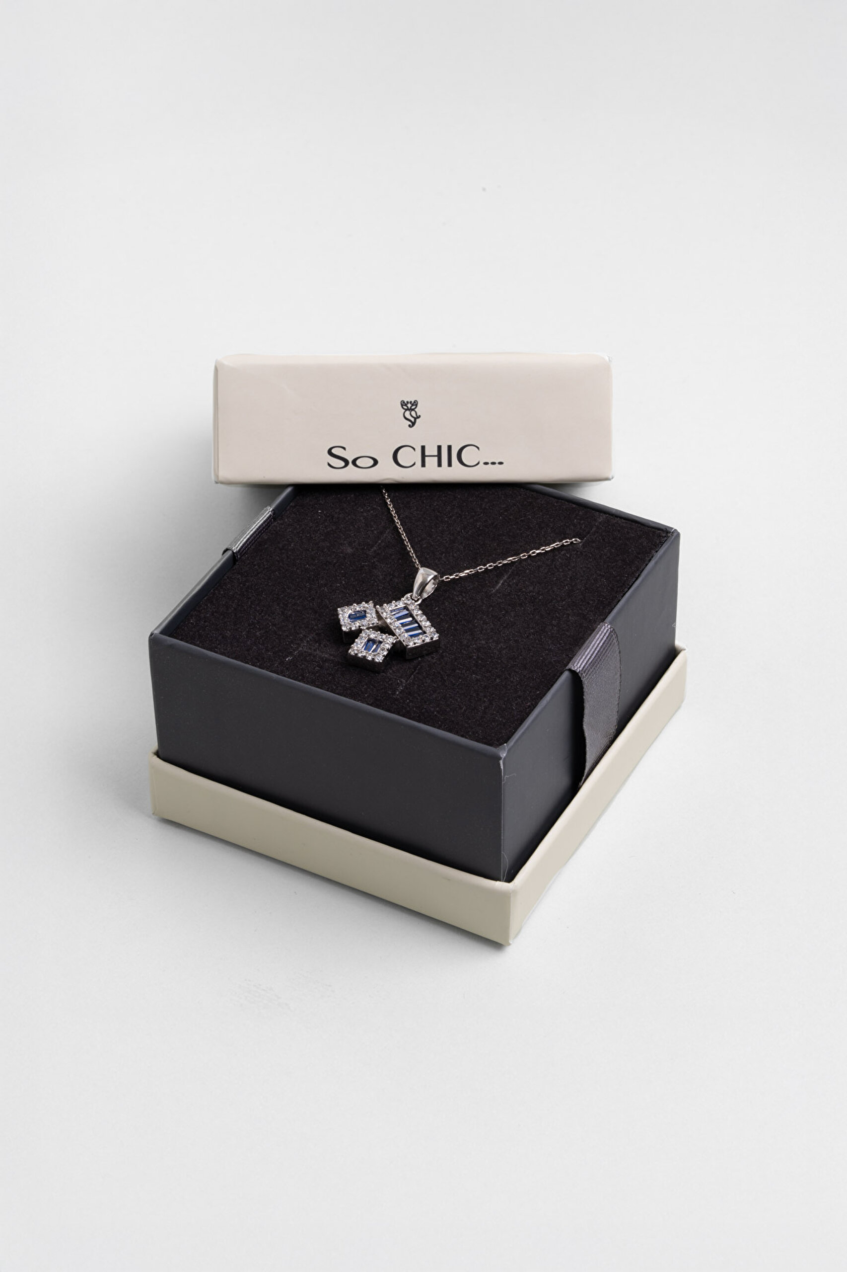 ⁠ Geometrik Yakamoz 18 Ayar Beyaz Altın Kaplama 45 Cm Gümüş Kolye_3}