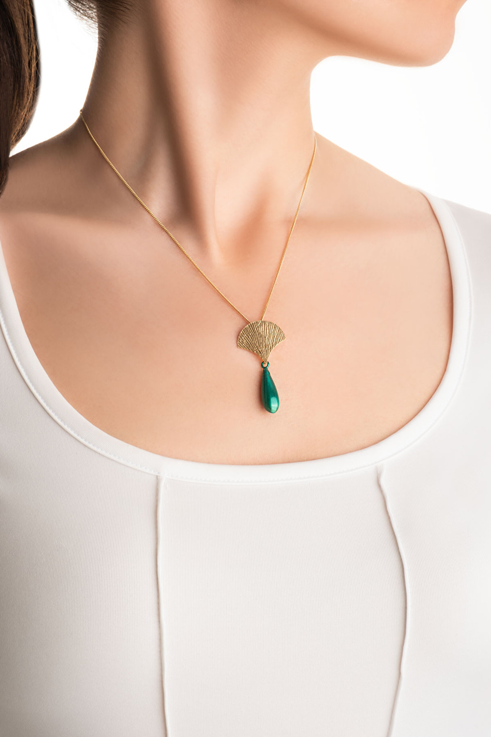 ⁠ Casablanca Yeşili 18 Ayar Sarı Altın Kaplama 45 Cm Gümüş Kolye_3}