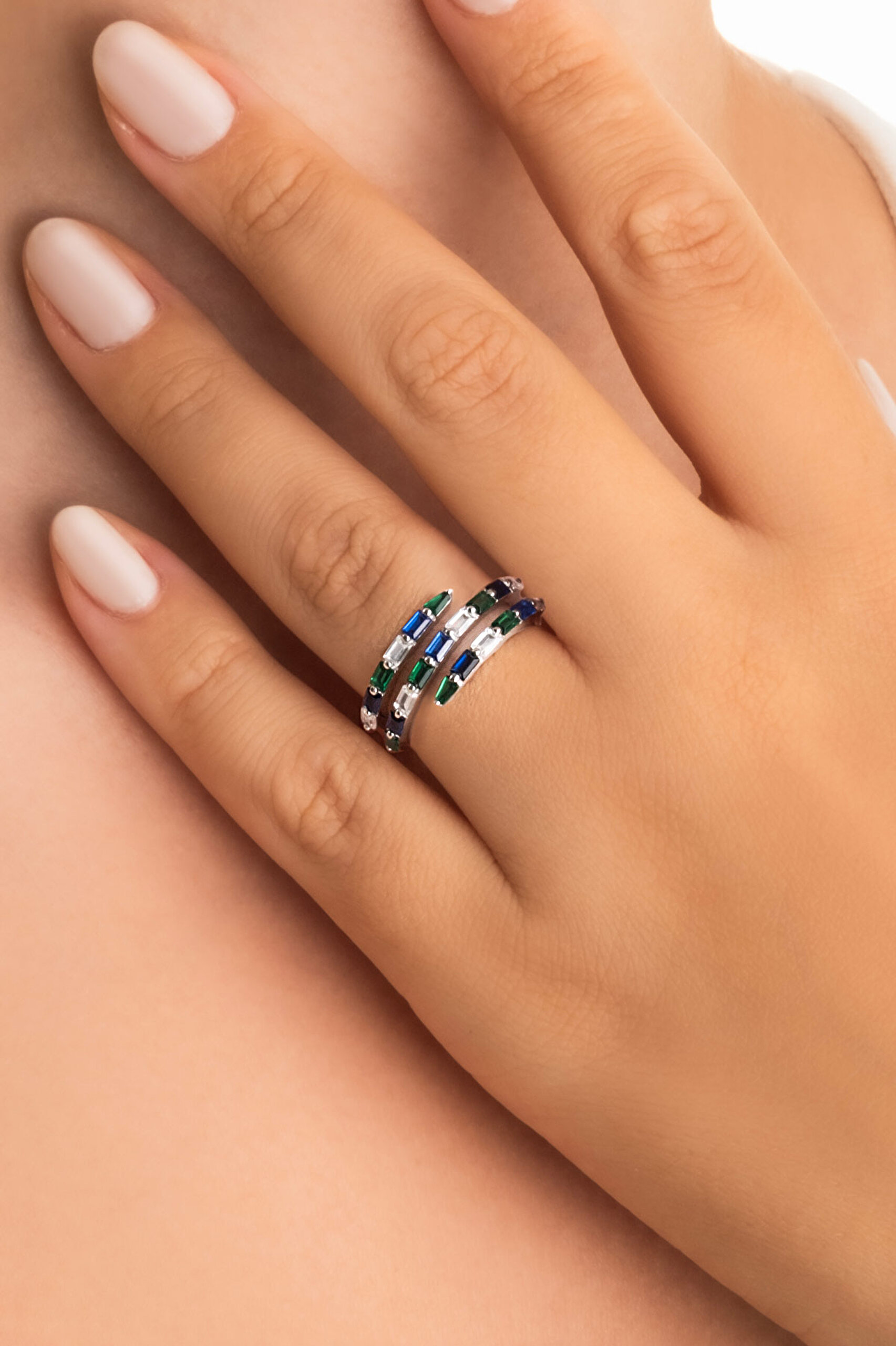 ⁠ Yakamoz Aurası 18 Ayar Beyaz Altın Kaplama Gümüş Yüzük_1}