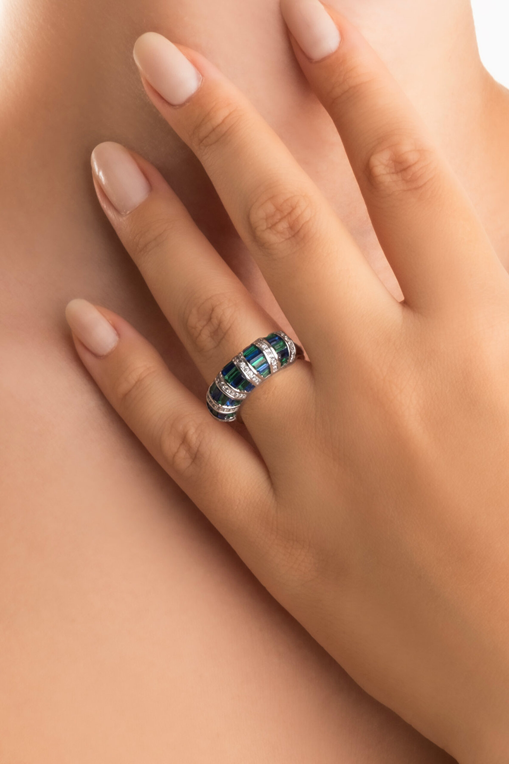 ⁠ Yakamoz Şıklığı 18 Ayar Beyaz Altın Kaplama Gümüş Yüzük_1}