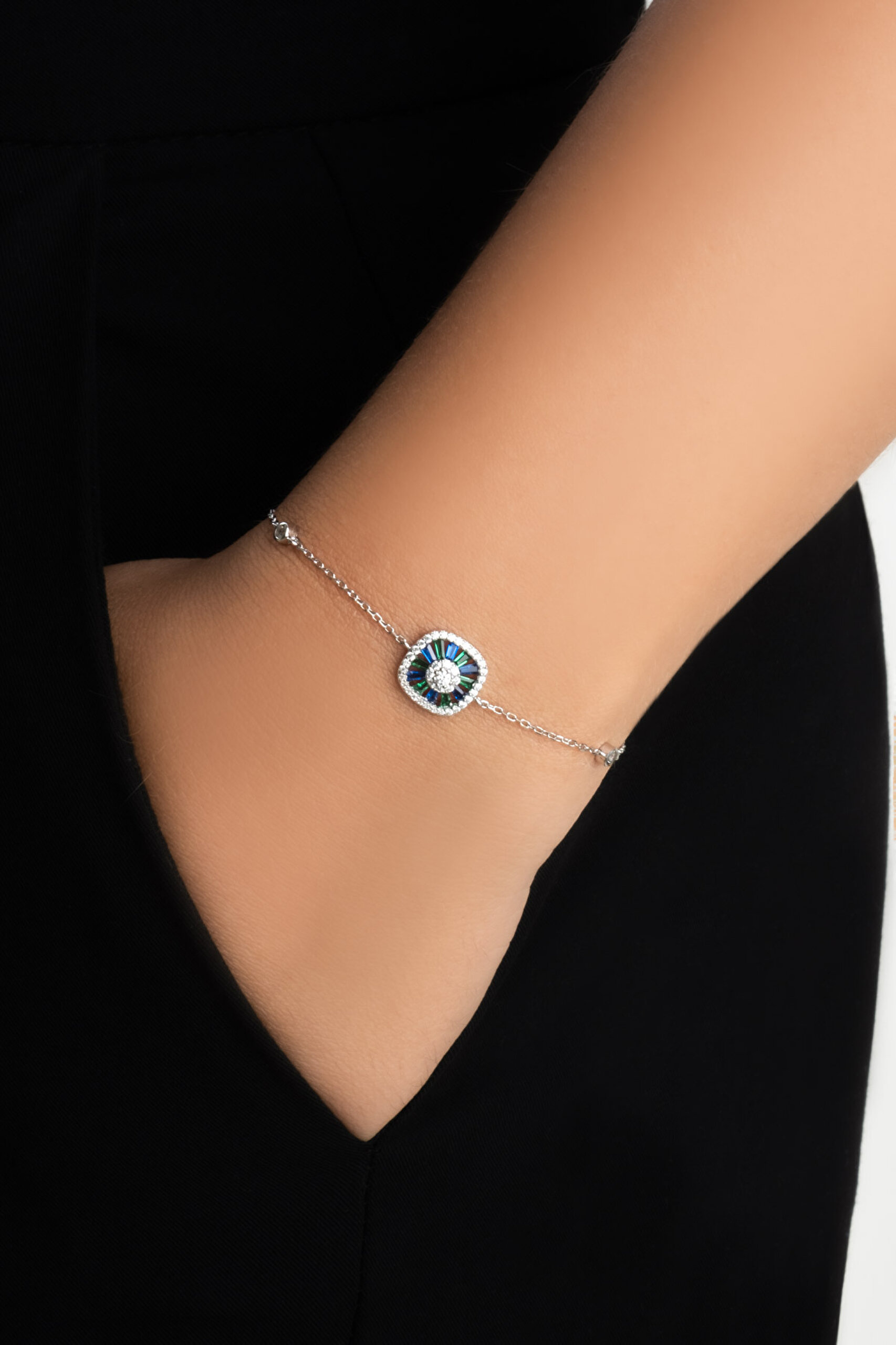 ⁠ Yakamoz Gecesi 18 Ayar Beyaz Altın Kaplama 19 Cm Gümüş Bileklik_1}