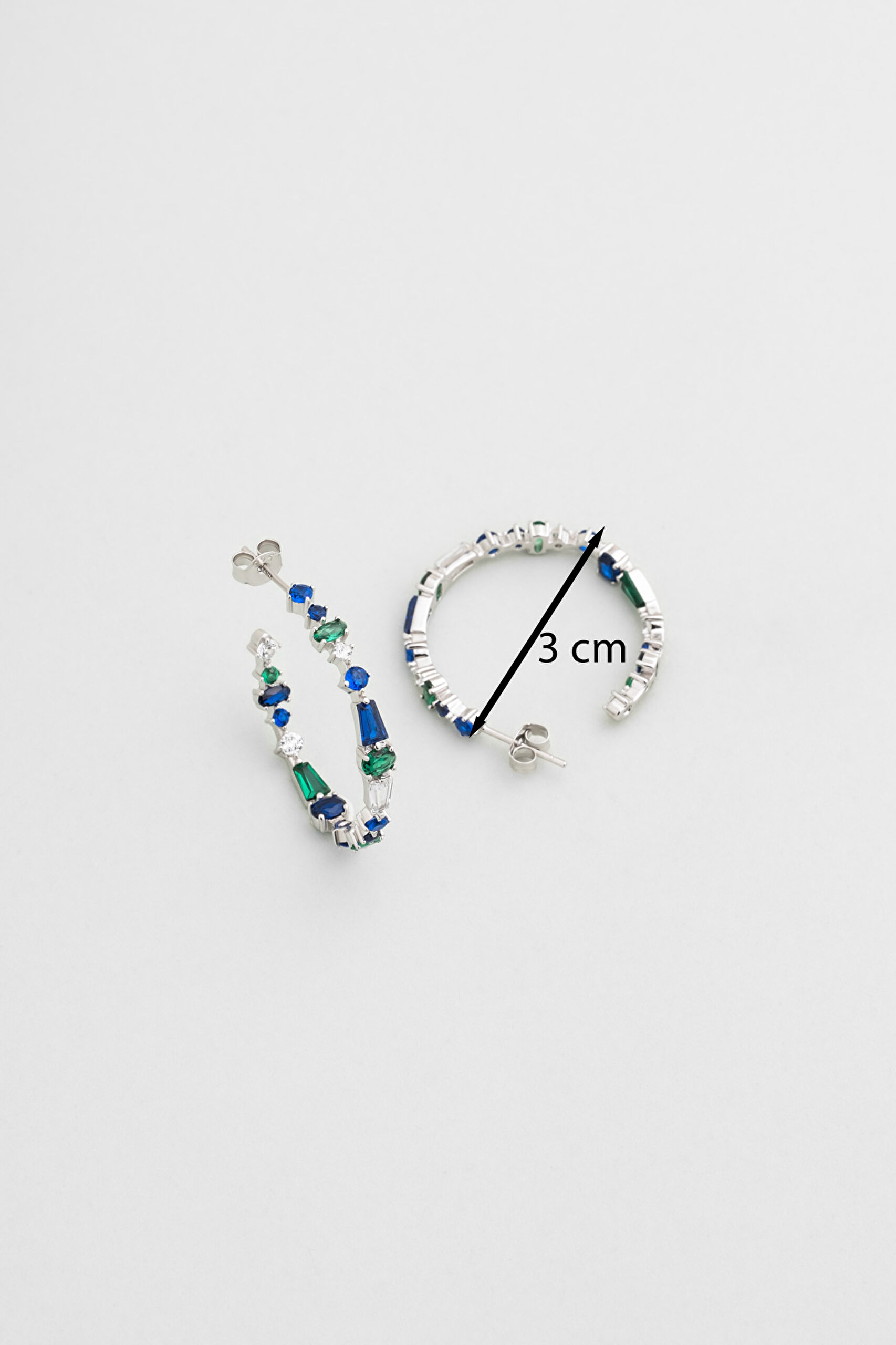 ⁠ Gizemli Yakamoz 18 Ayar Beyaz Altın Kaplama Gümüş Küpe_2}