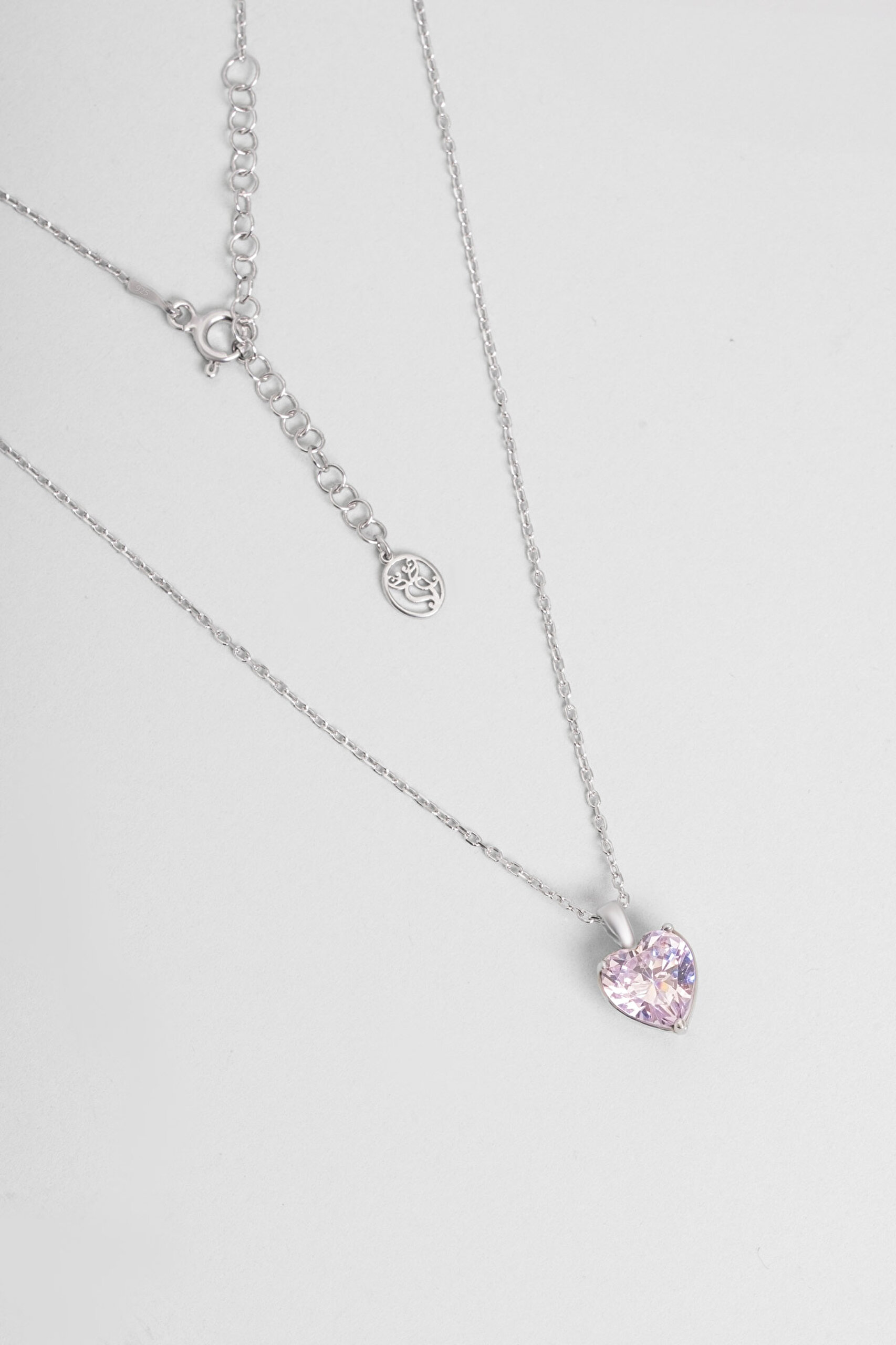 ⁠ Gizemli Kalp 18 Ayar Beyaz Altın Kaplama 45 Cm Gümüş Kolye_0}