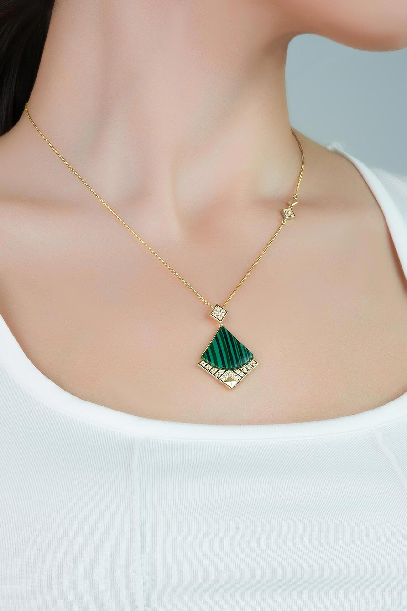 ⁠ Malahit Şıklığı 18 Ayar Sarı Altın Kaplama 47 Cm Gümüş Kolye_3}