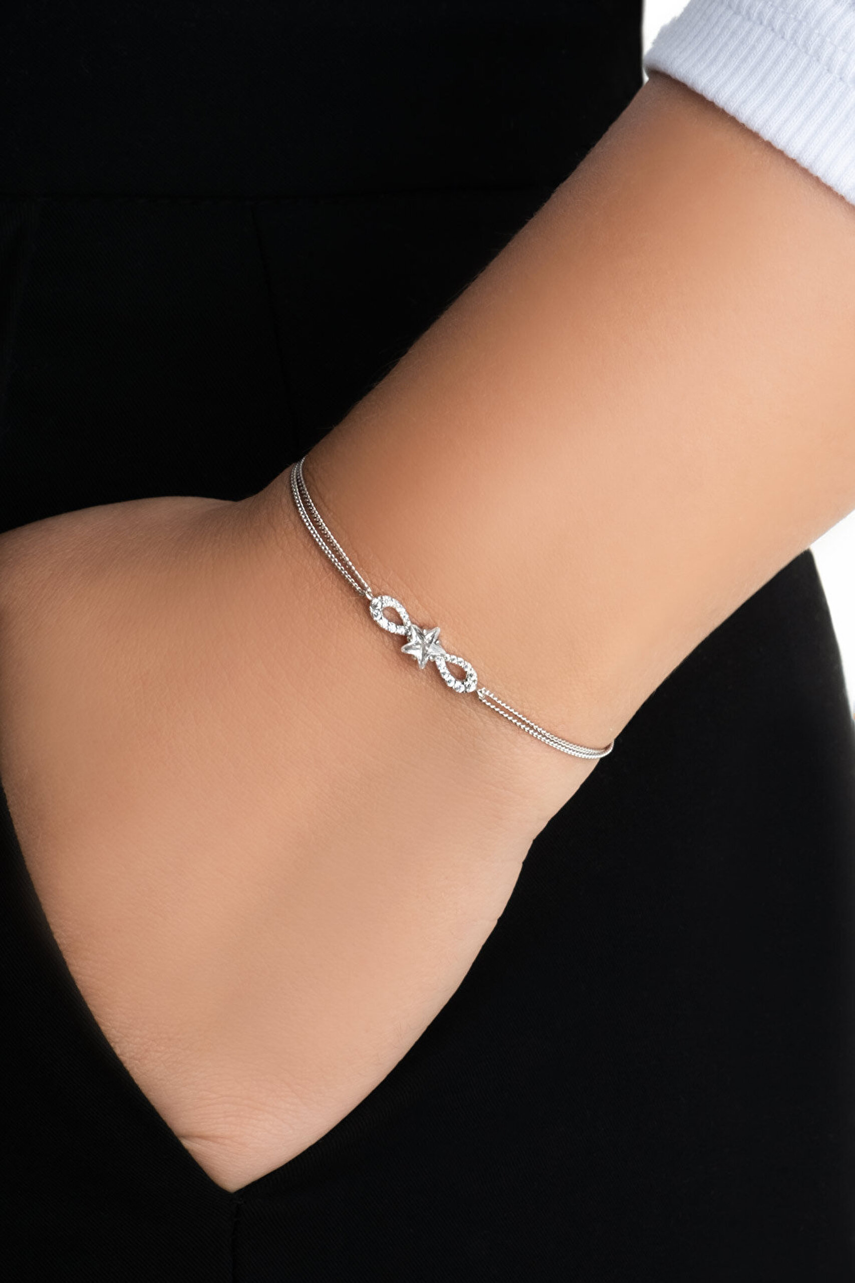 Yıldız Tanrıçası 18 Ayar Beyaz Altın Kaplama 18 Cm Gümüş Bileklik - 1