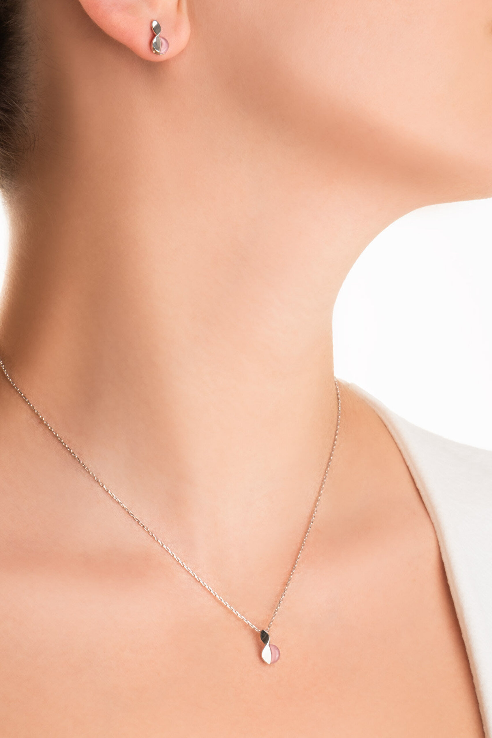 Kalsedon Rüyası 18 Ayar Beyaz Altın Kaplama Gümüş Küpe - 1