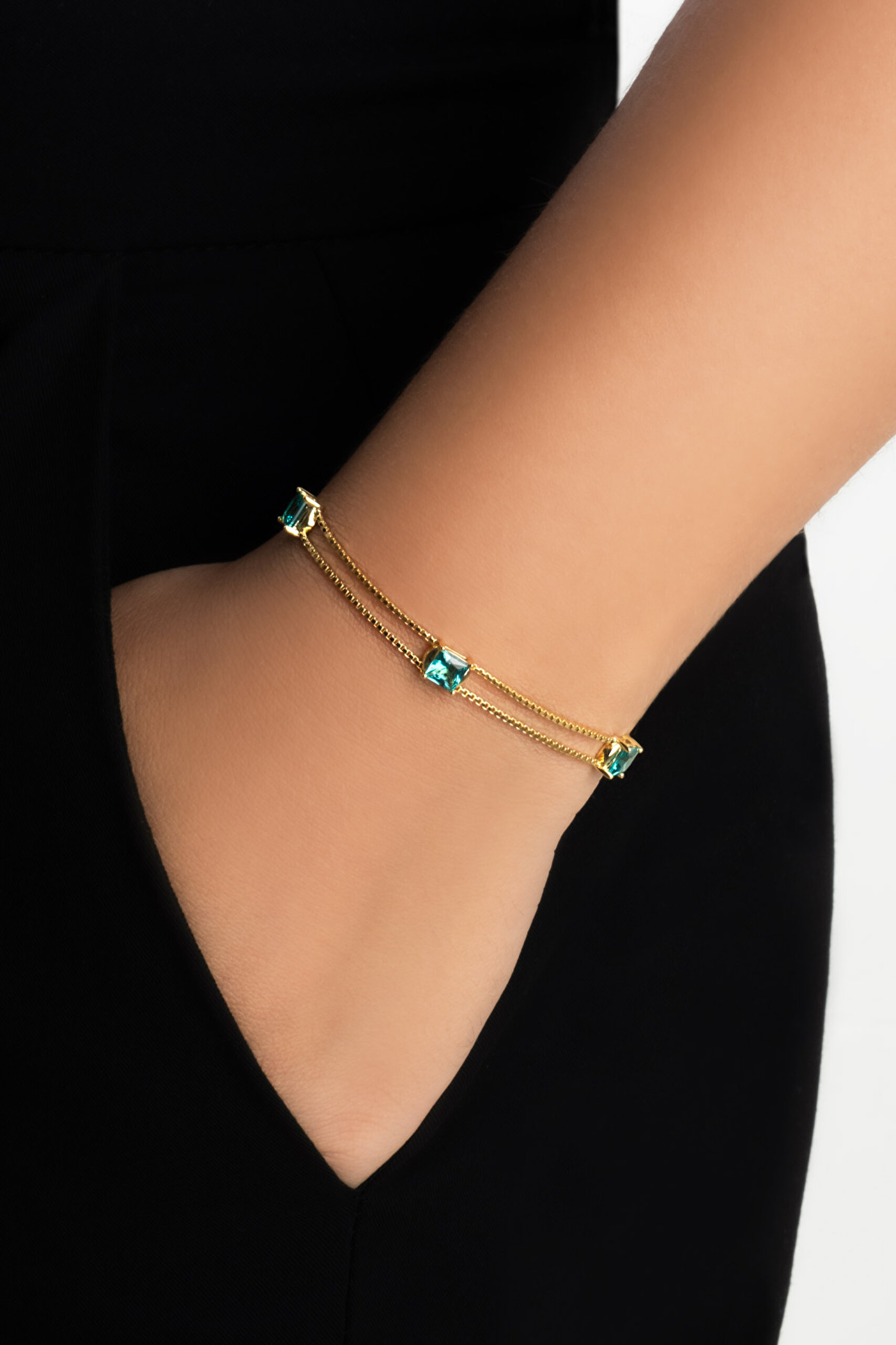 ⁠ Mira 18 Ayar Sarı Altın Kaplama 19 Cm Gümüş Bileklik_1}