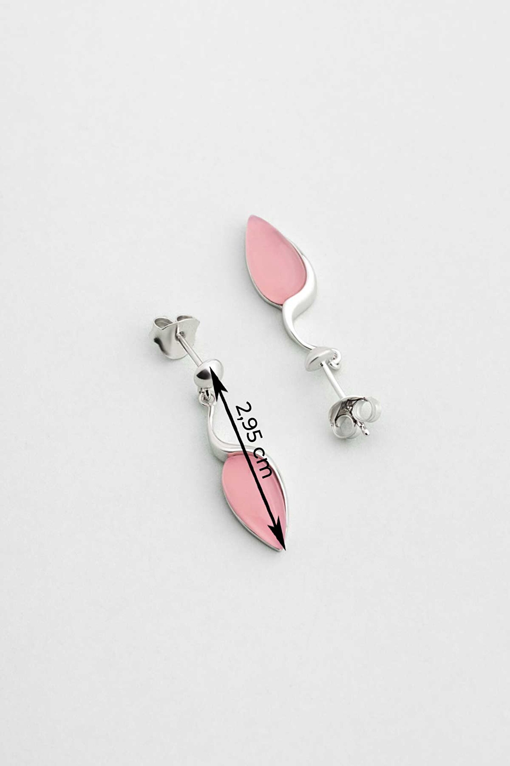 ⁠ Damla Kalsedon 18 Ayar Beyaz Altın Kaplama Gümüş Küpe_2}