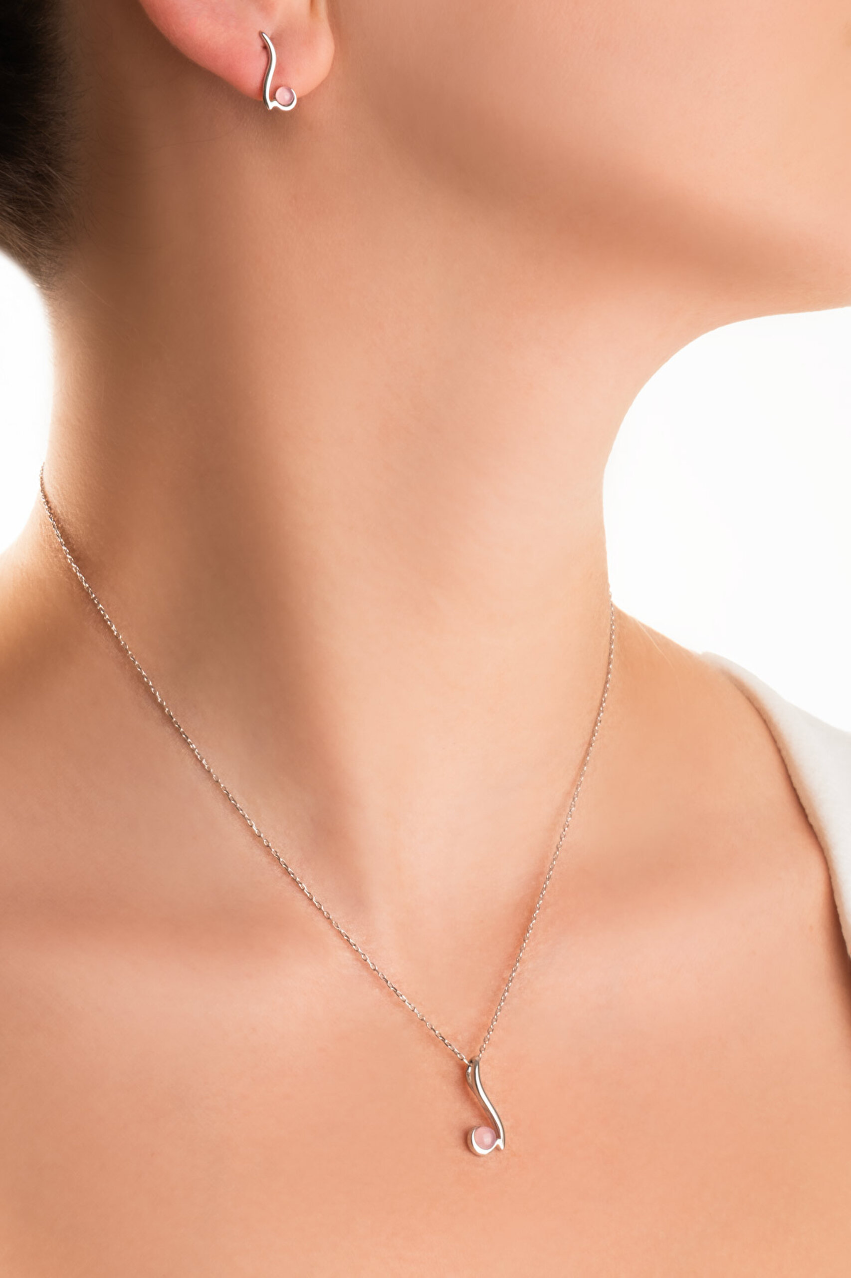 ⁠ Kalsedon Büyüsü 18 Ayar Beyaz Altın Kaplama 43 Cm Gümüş Kolye_1}