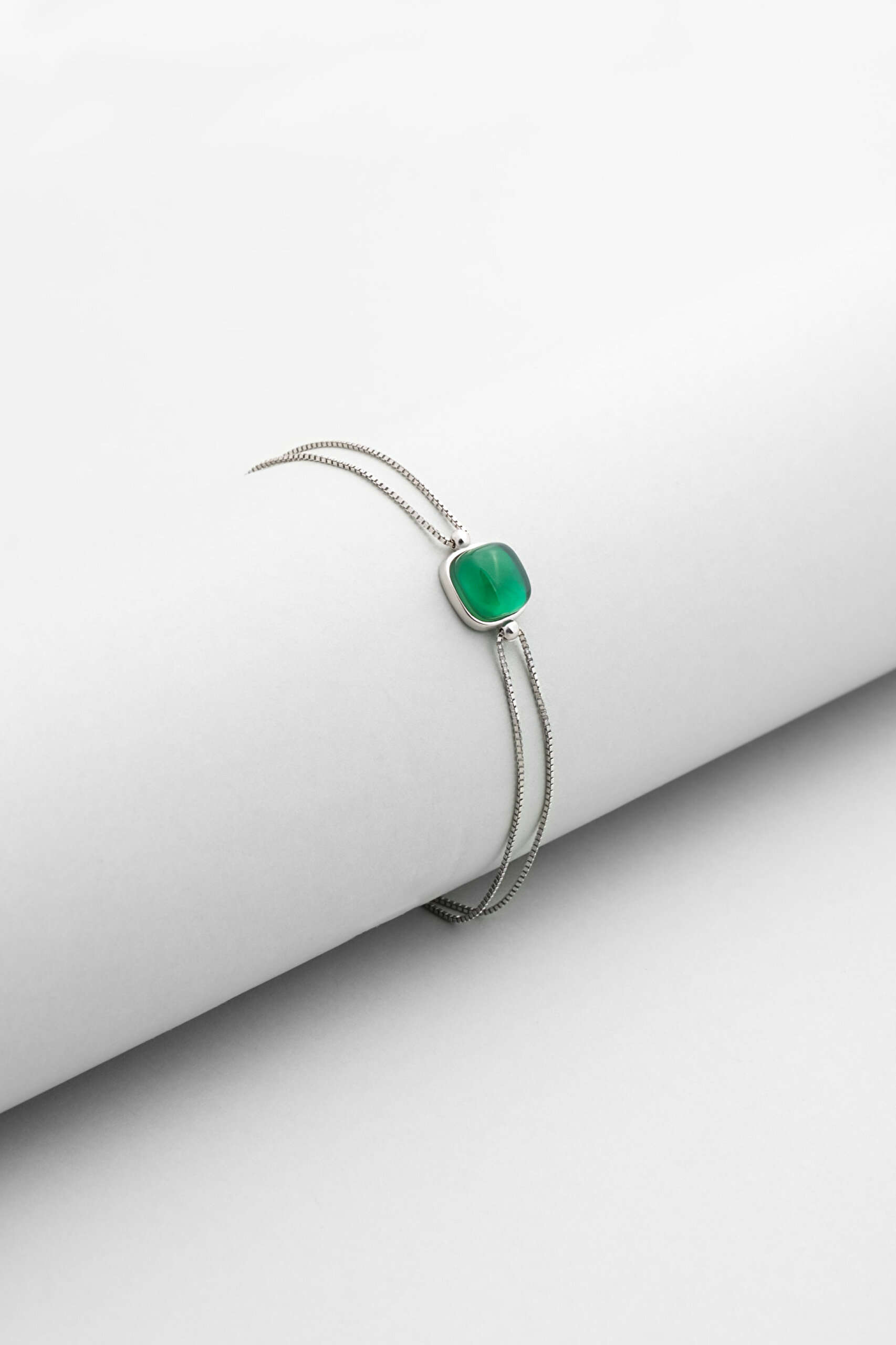 ⁠ Renk Uyumu 18 Ayar Beyaz Altın Kaplama 19 Cm Gümüş Bileklik_0}