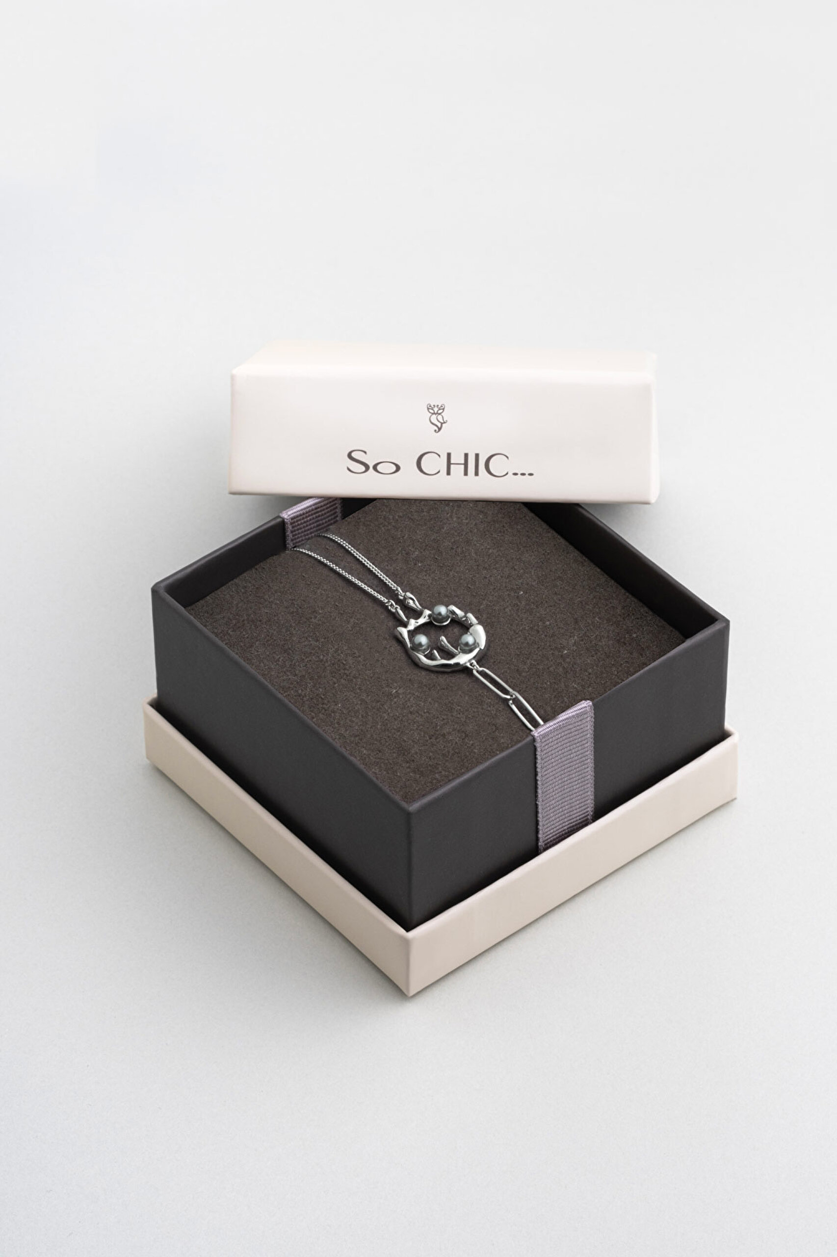 ⁠ Esmeralda 18 Ayar Beyaz Altın Kaplama 19 Cm Gümüş İnci Bileklik_5}