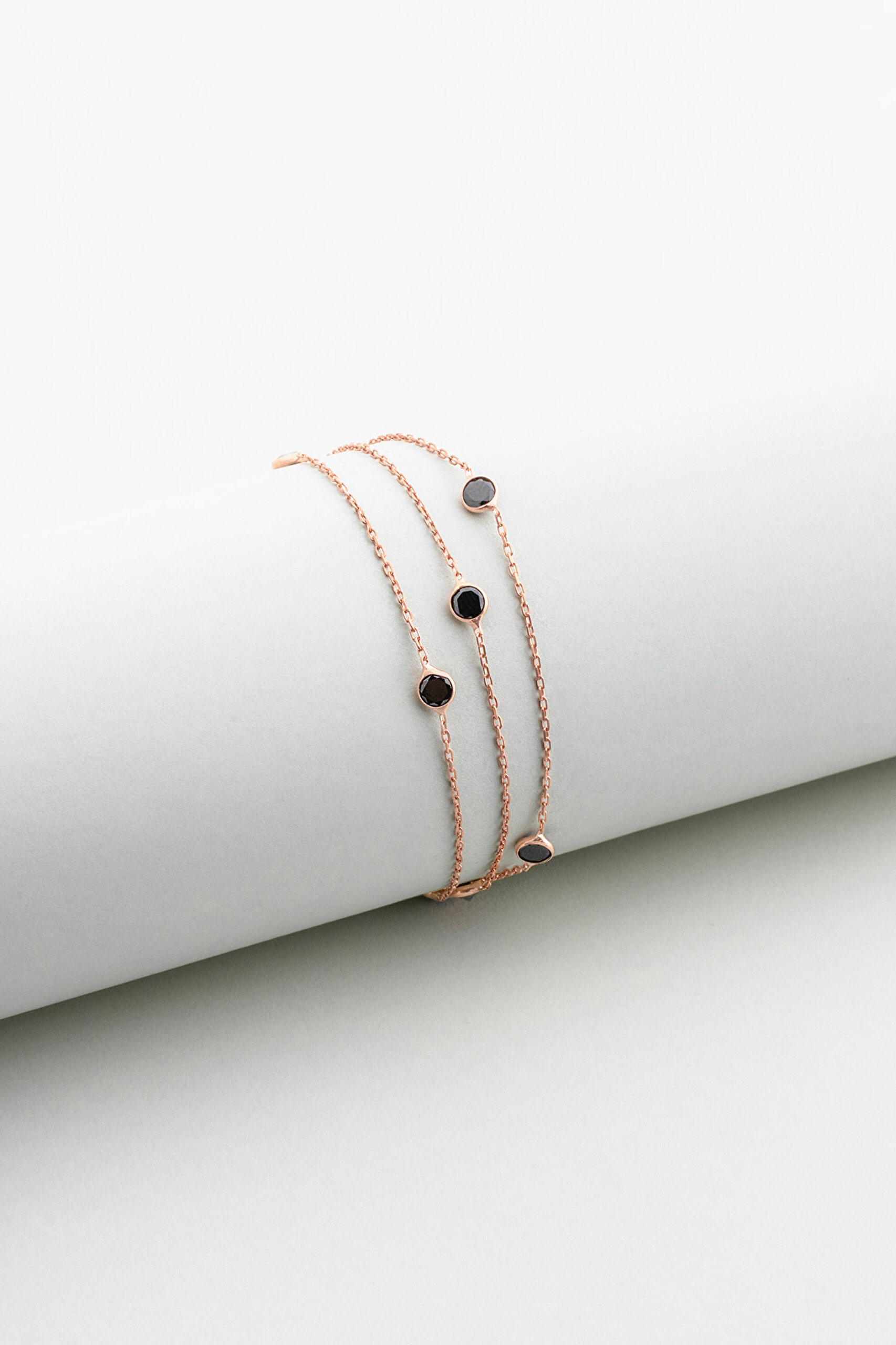⁠ Üç Sıra Zirkon Taşlı 18 Ayar Rose Altın Kaplama 19 Cm Gümüş Bileklik_0}