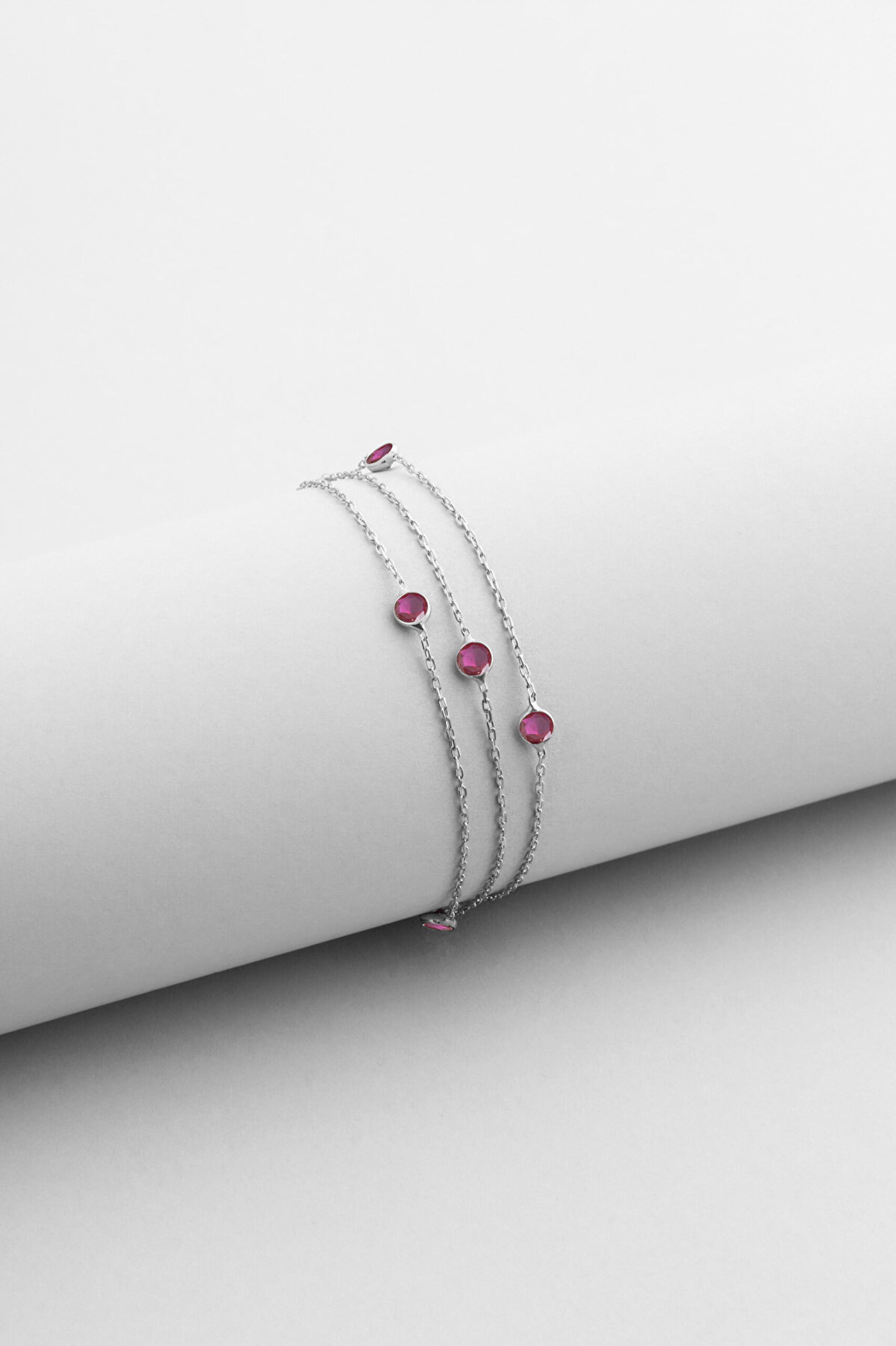 Üç Sıra Zirkon Taşlı 18 Ayar Beyaz Altın Kaplama 19 Cm Gümüş Bileklik - 0