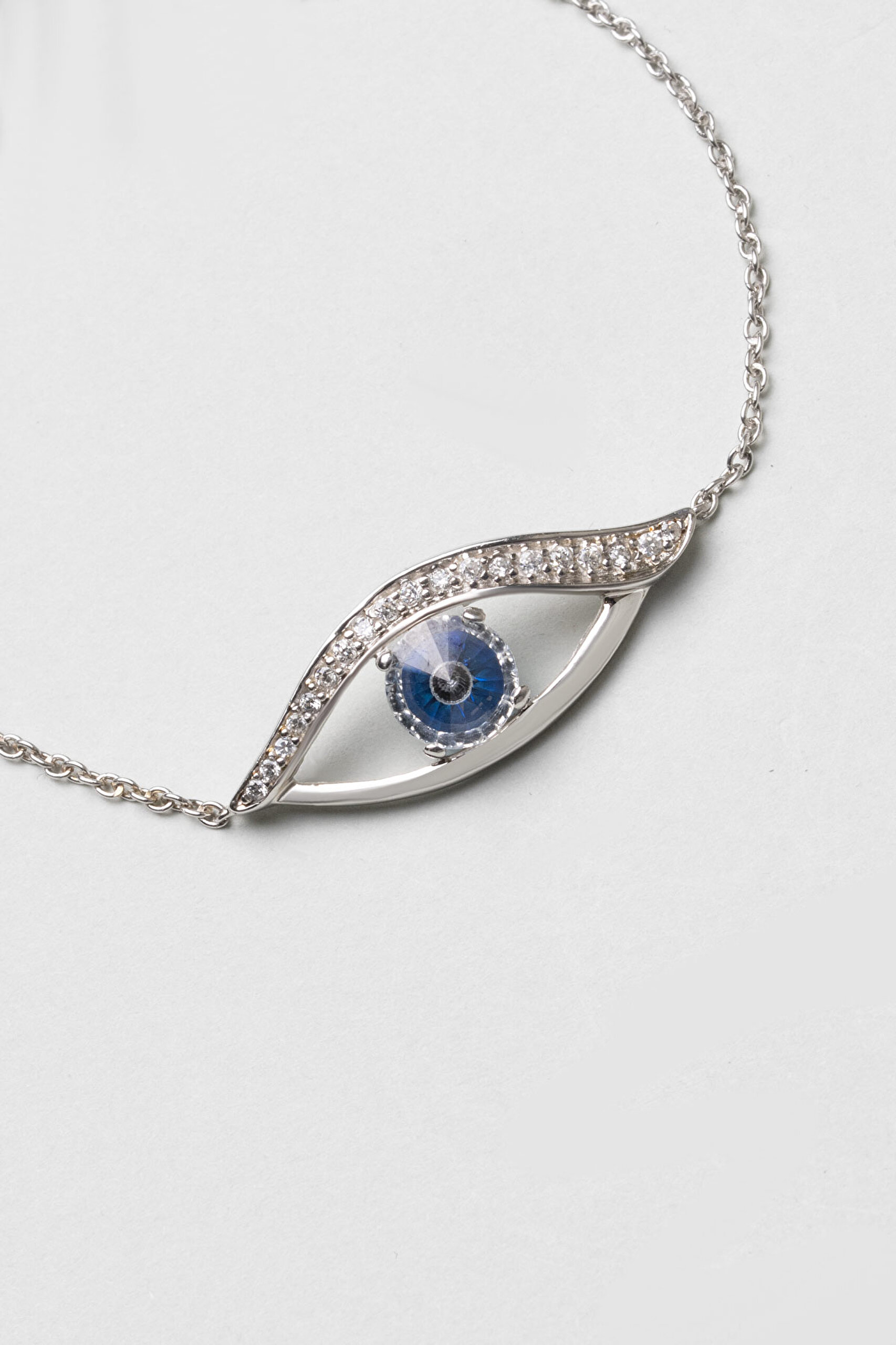 ⁠ Koruyucu Göz 18 Ayar Beyaz Altın Kaplama 19 Cm Gümüş Bileklik_4}