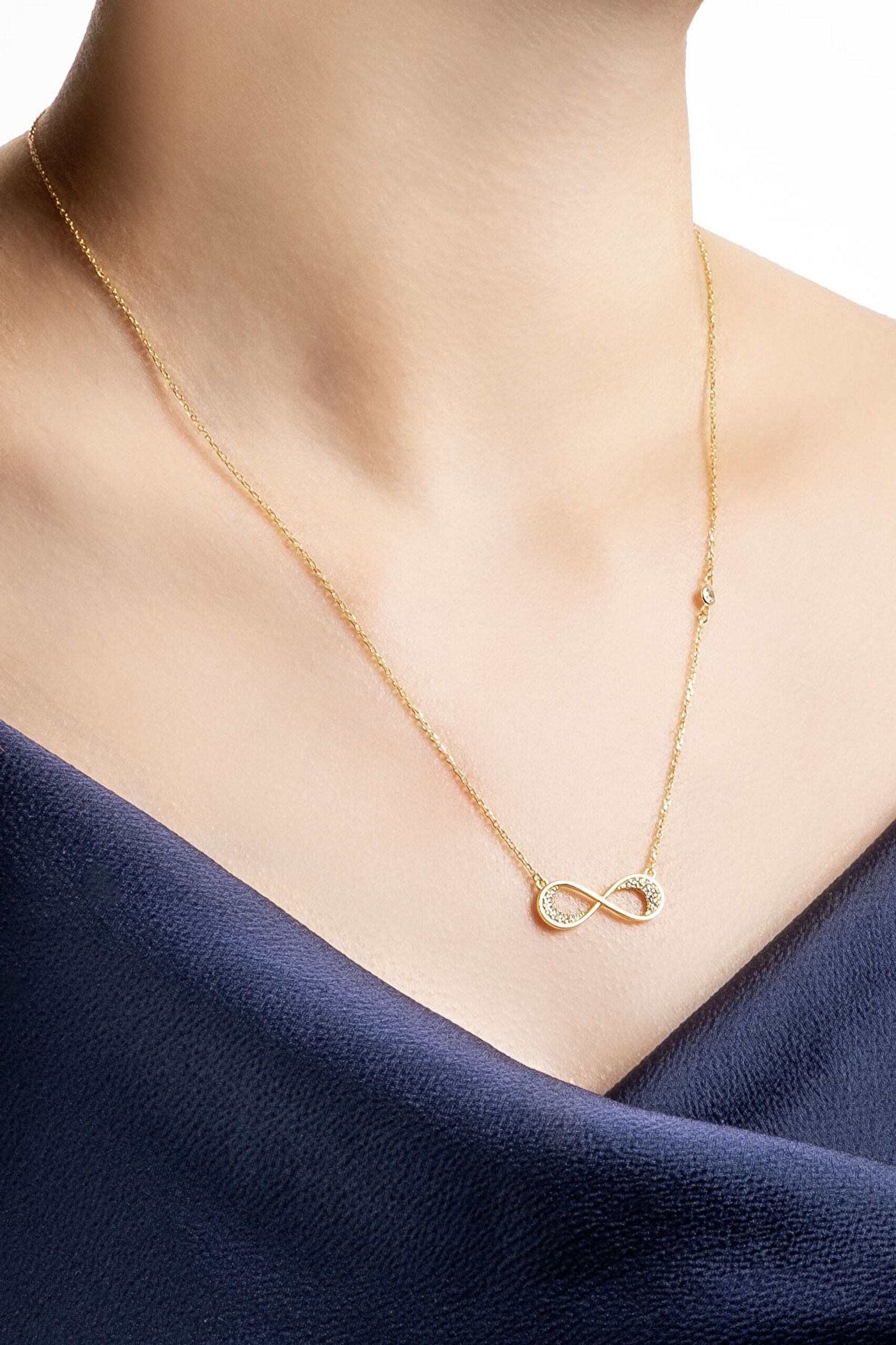 Sonsuzluk Figürlü 18 Ayar Sarı Altın Kaplama Gümüş Kolye - 1