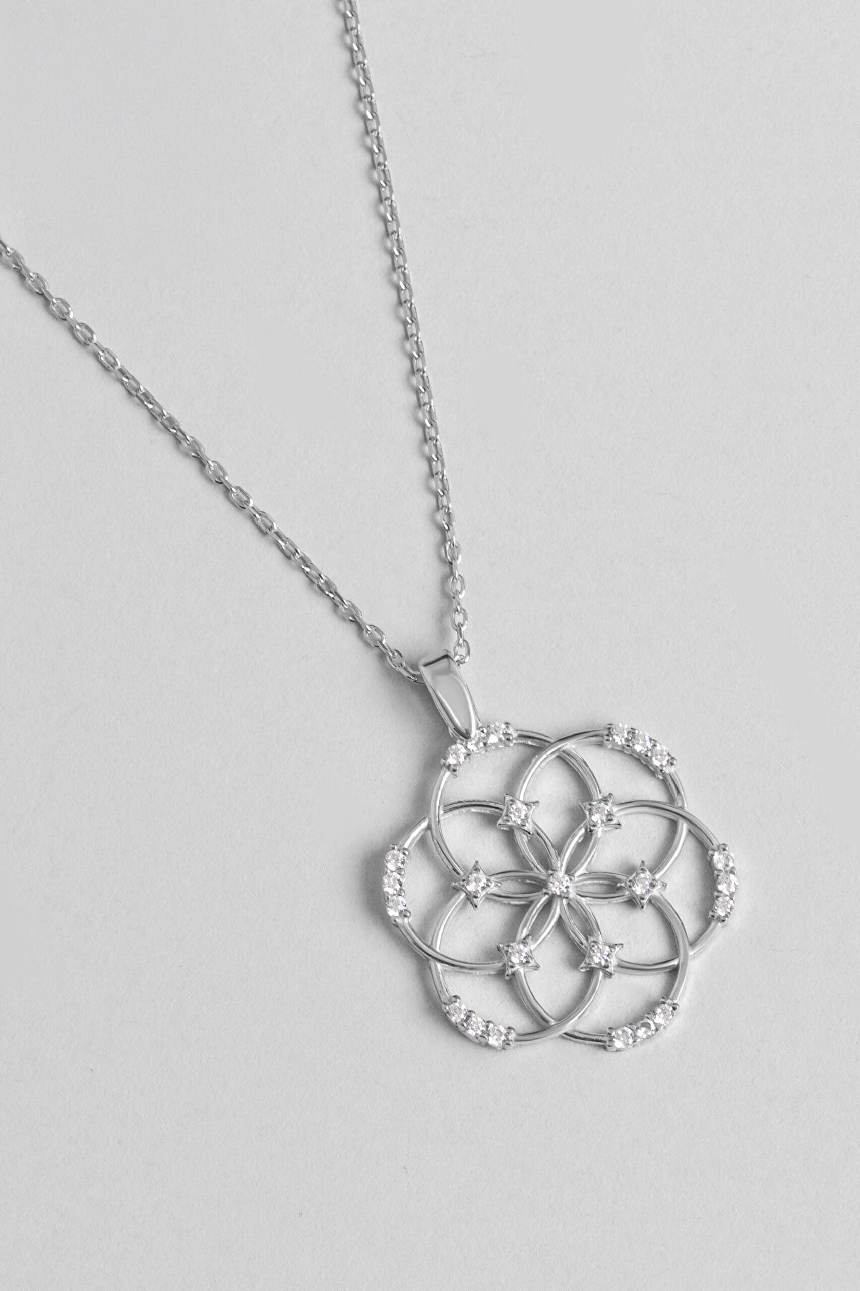 18 Ayar Beyaz Altın Kaplama Gümüş 45 Cm Yaşam Çiçeği Kolye - 4