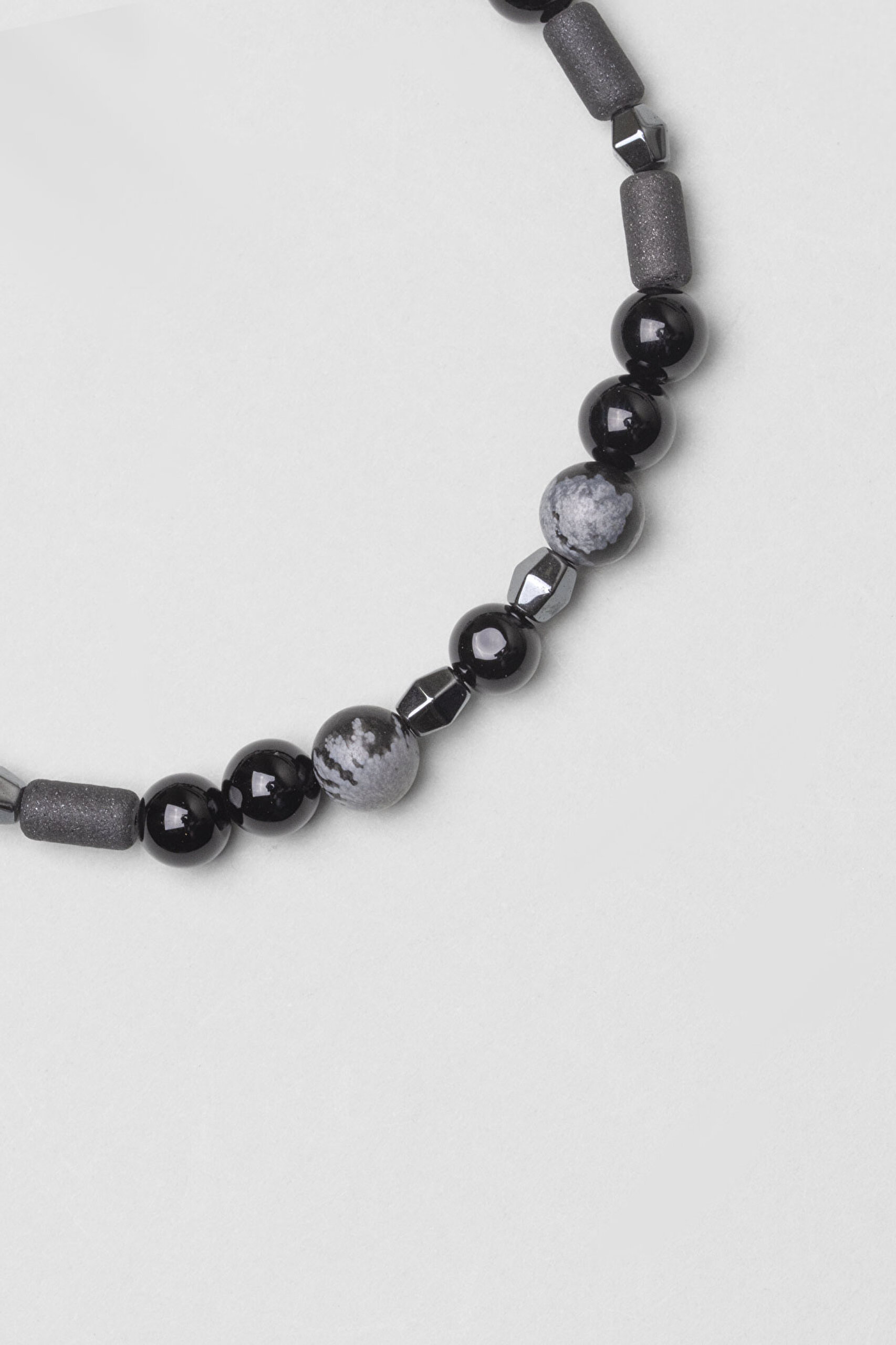 ⁠ Hematit Ve Dalmaçyalı Taşlı Erkek 22 Cm Gümüş Bileklik_4}