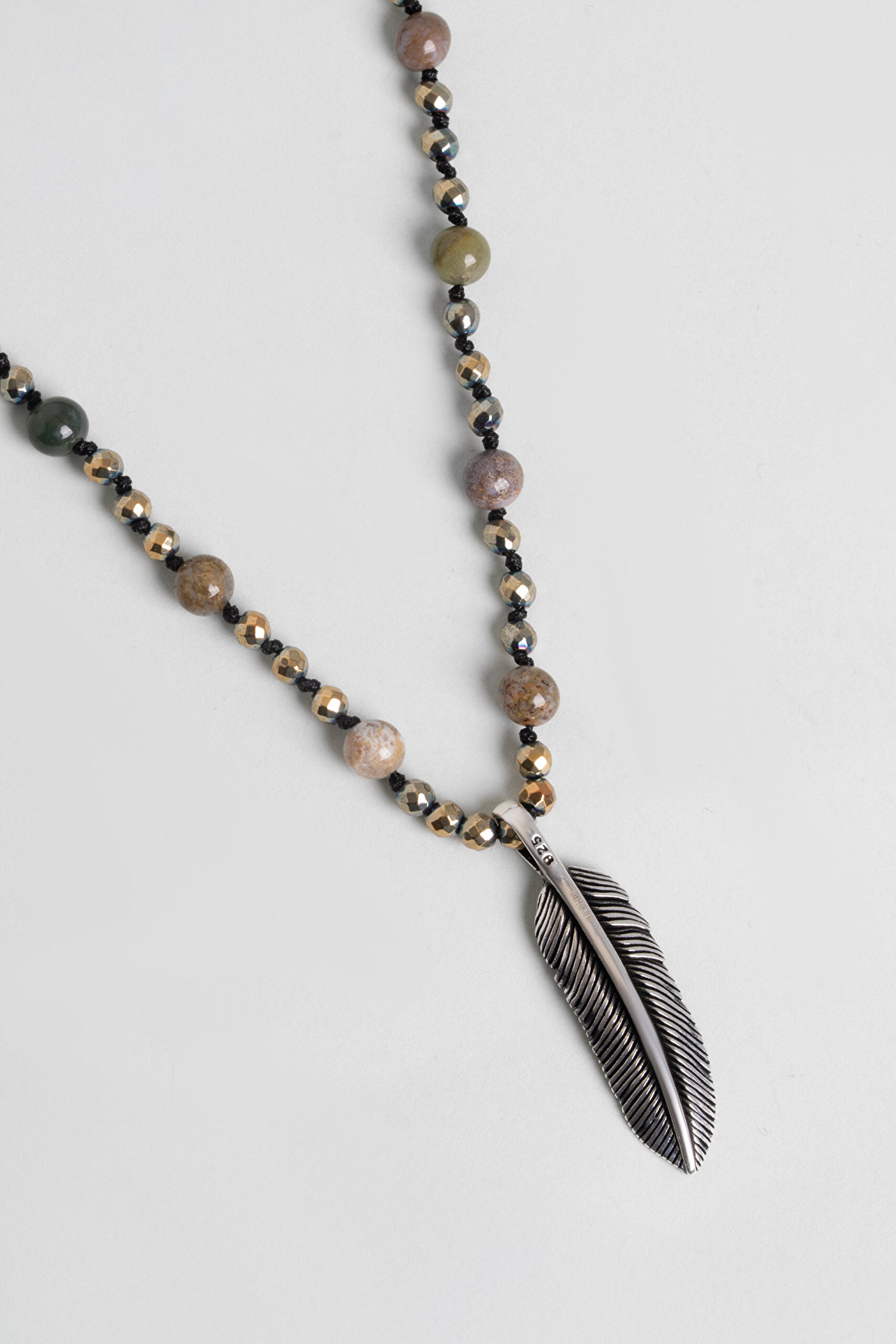 Hint Akik Taşlı Kartal Tüyü Figürlü Gümüş Kolye - 4