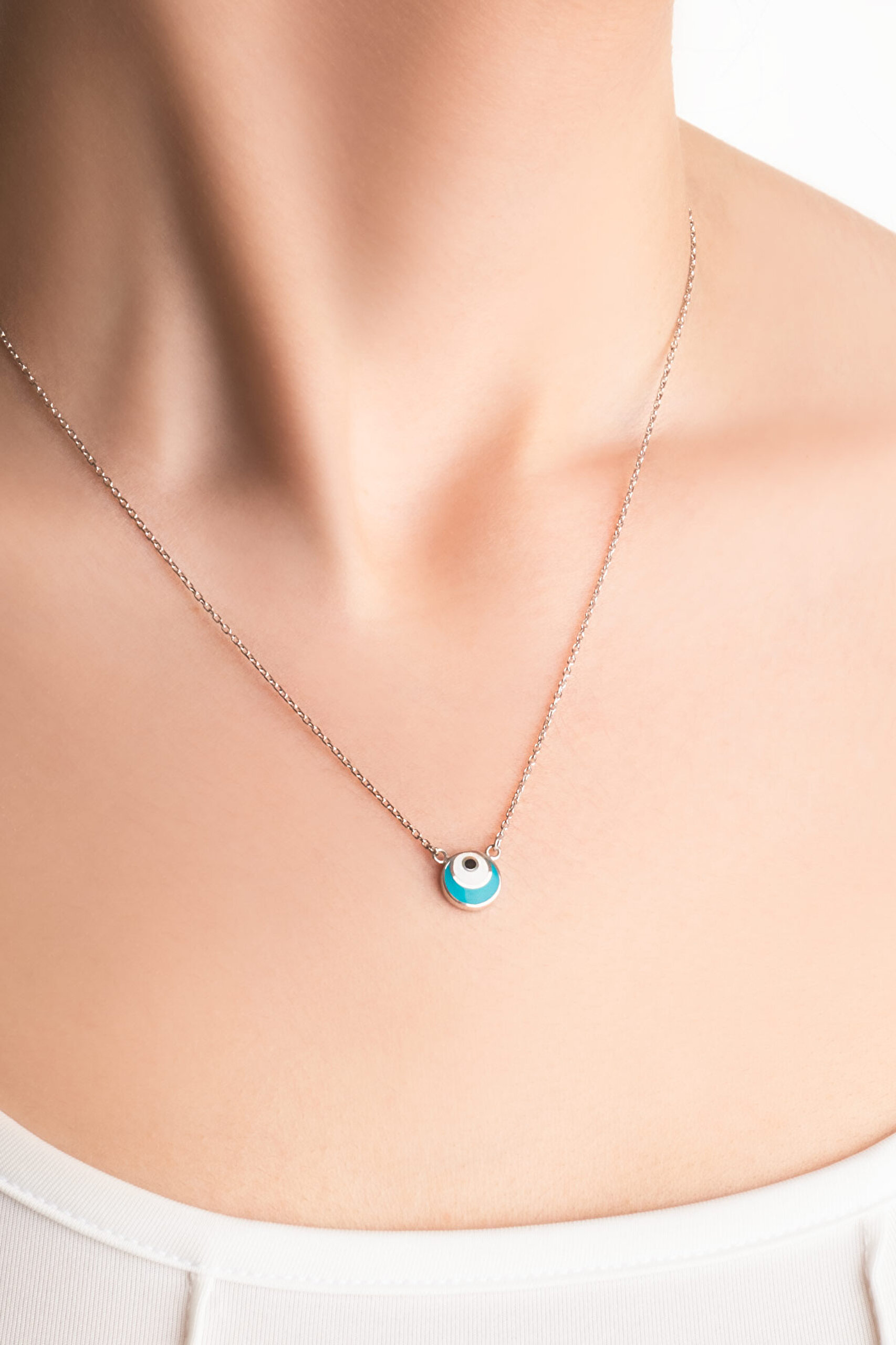 ⁠ Nazar Figürlü 18 Ayar Beyaz Altın Kaplama 45 Cm Gümüş Minimal Kolye_1}