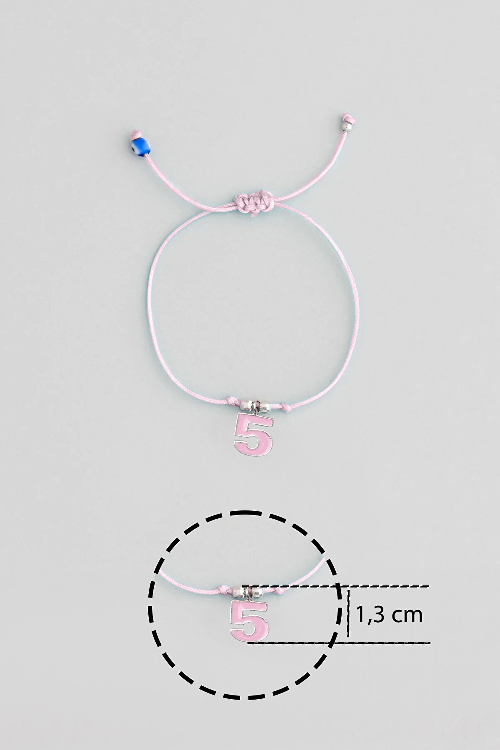 ⁠ 5 Sayısı İkonlu 18 Ayar Beyaz Altın Kaplama Ayarlanabilir Gümüş İpli Bileklik_2}