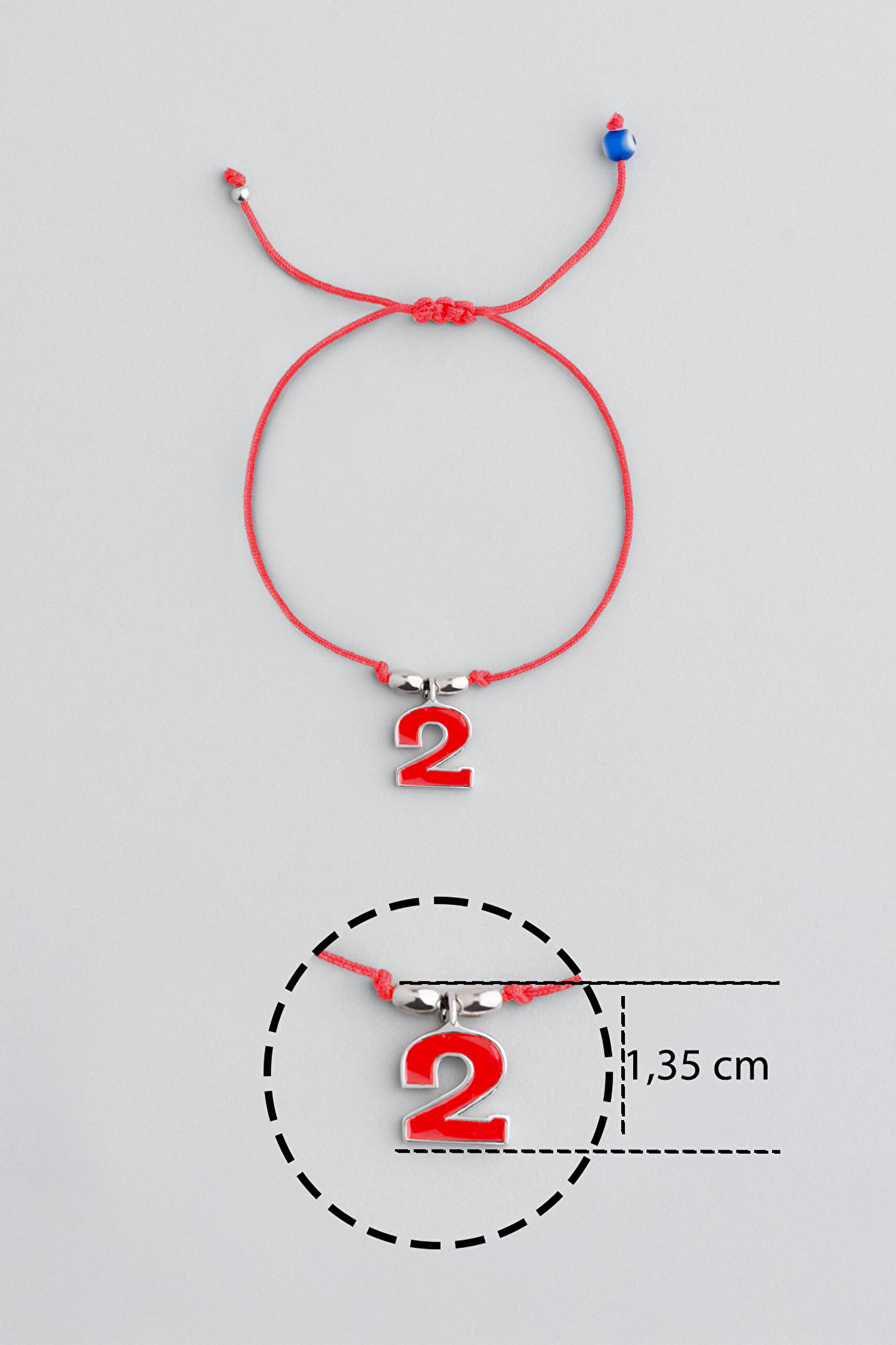 ⁠ 2 Sayısı İkonlu 18 Ayar Beyaz Altın Kaplama Ayarlanabilir Gümüş İpli Bileklik_2}