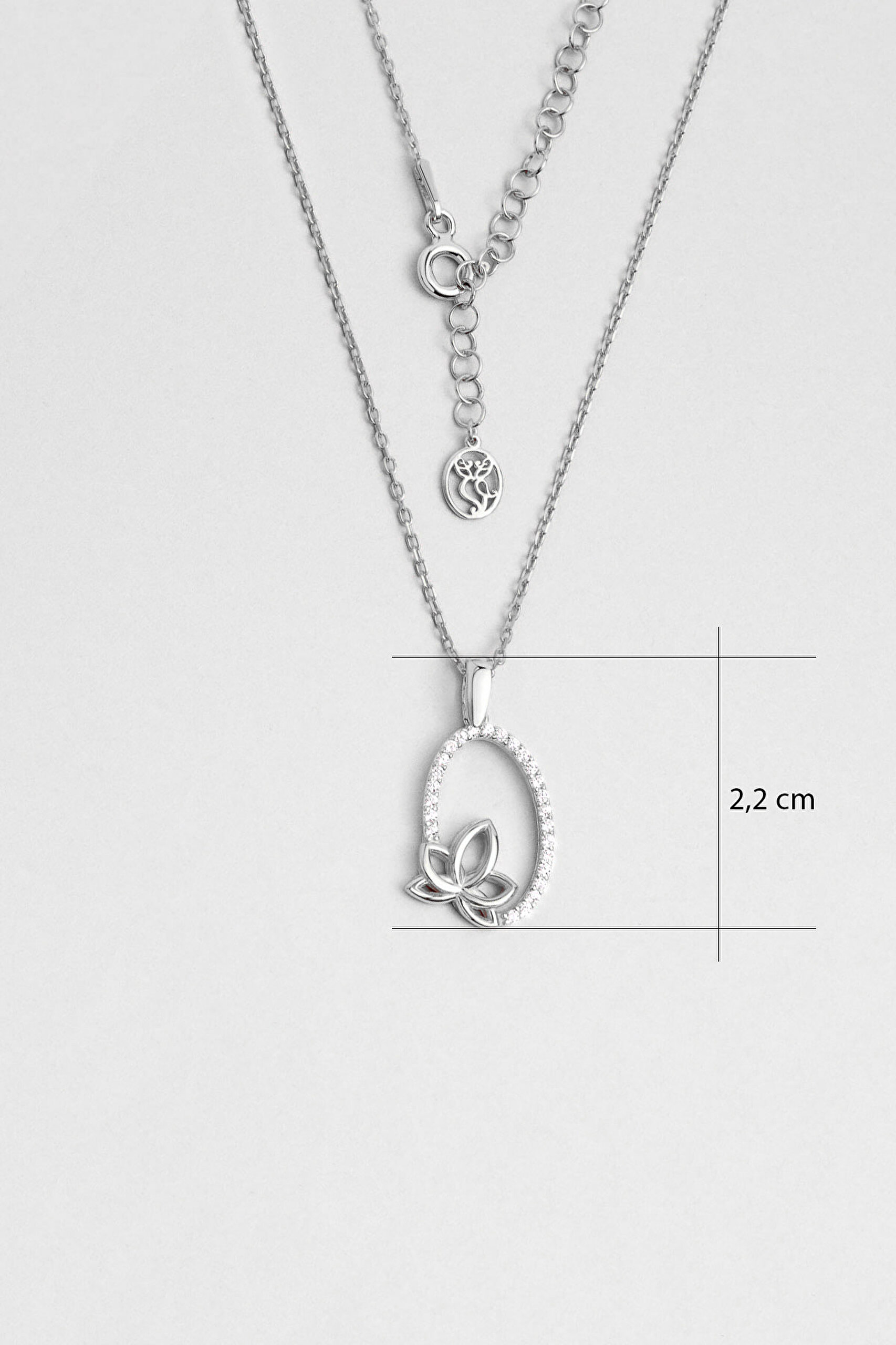 ⁠ Nilüfer 18 Ayar Beyaz Altın Kaplama 45 Cm Gümüş Kolye
_1}