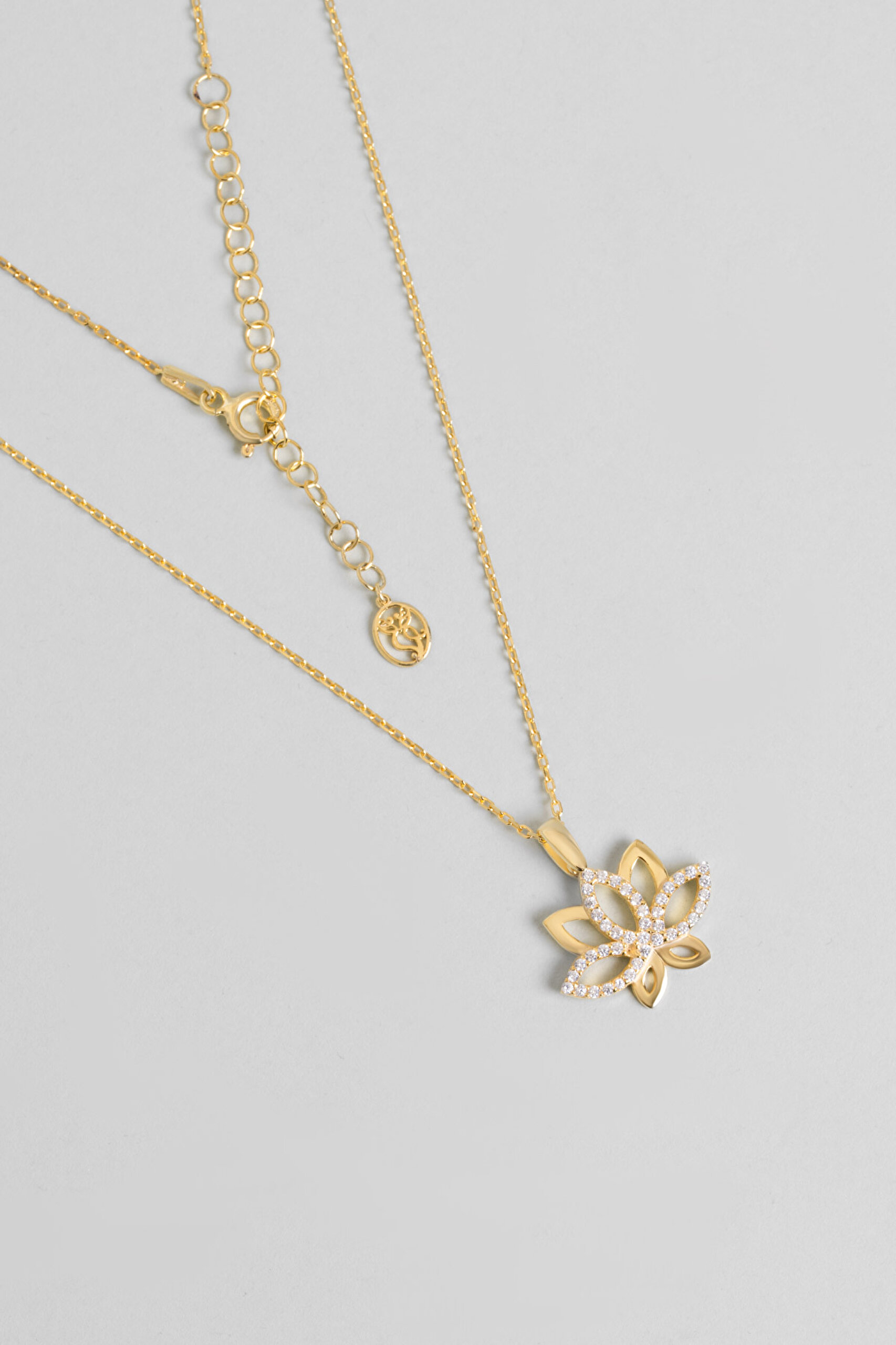 ⁠ Nilüfer Çiçeği 18 Ayar Sarı Altın Kaplama 46 Cm Gümüş Kolye_0}