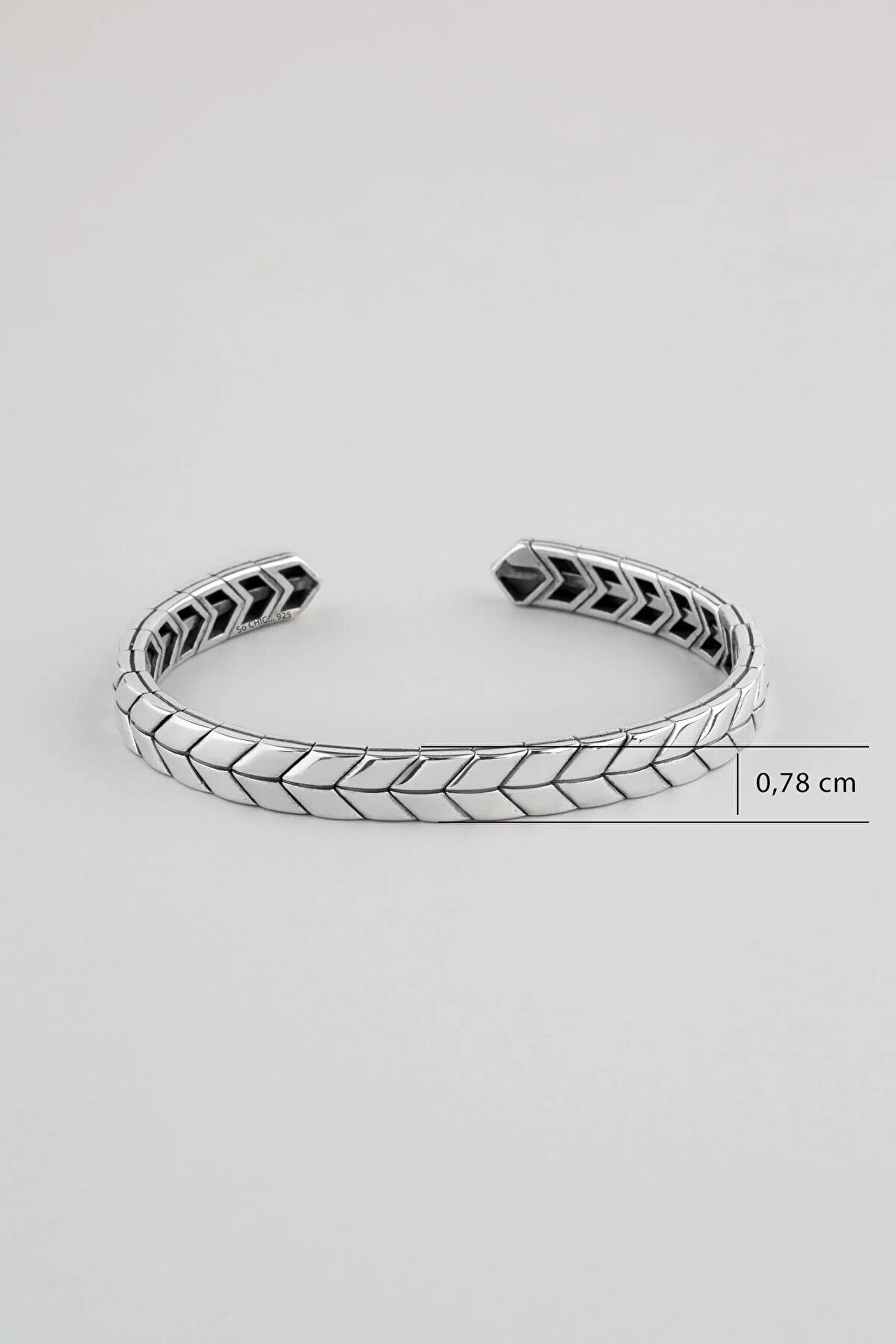 Balık Sırtı Desenli Gümüş Erkek Kelepçe Bileklik - 2