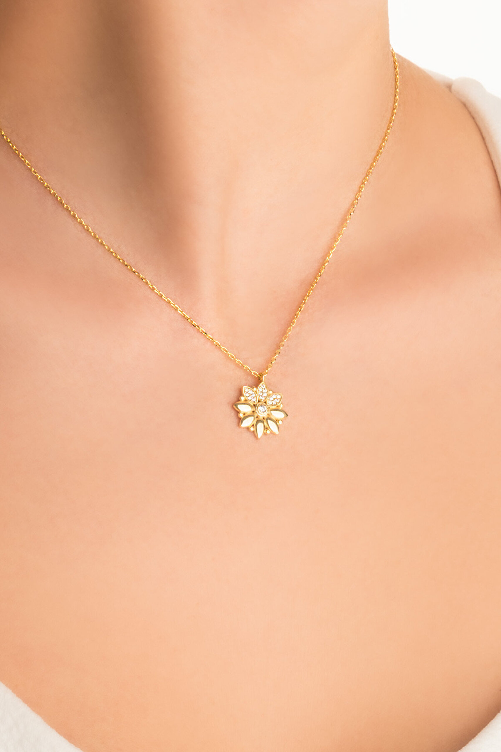 Açelya 18 Ayar Sarı Altın Kaplama 45 Cm Gümüş Kolye - 1