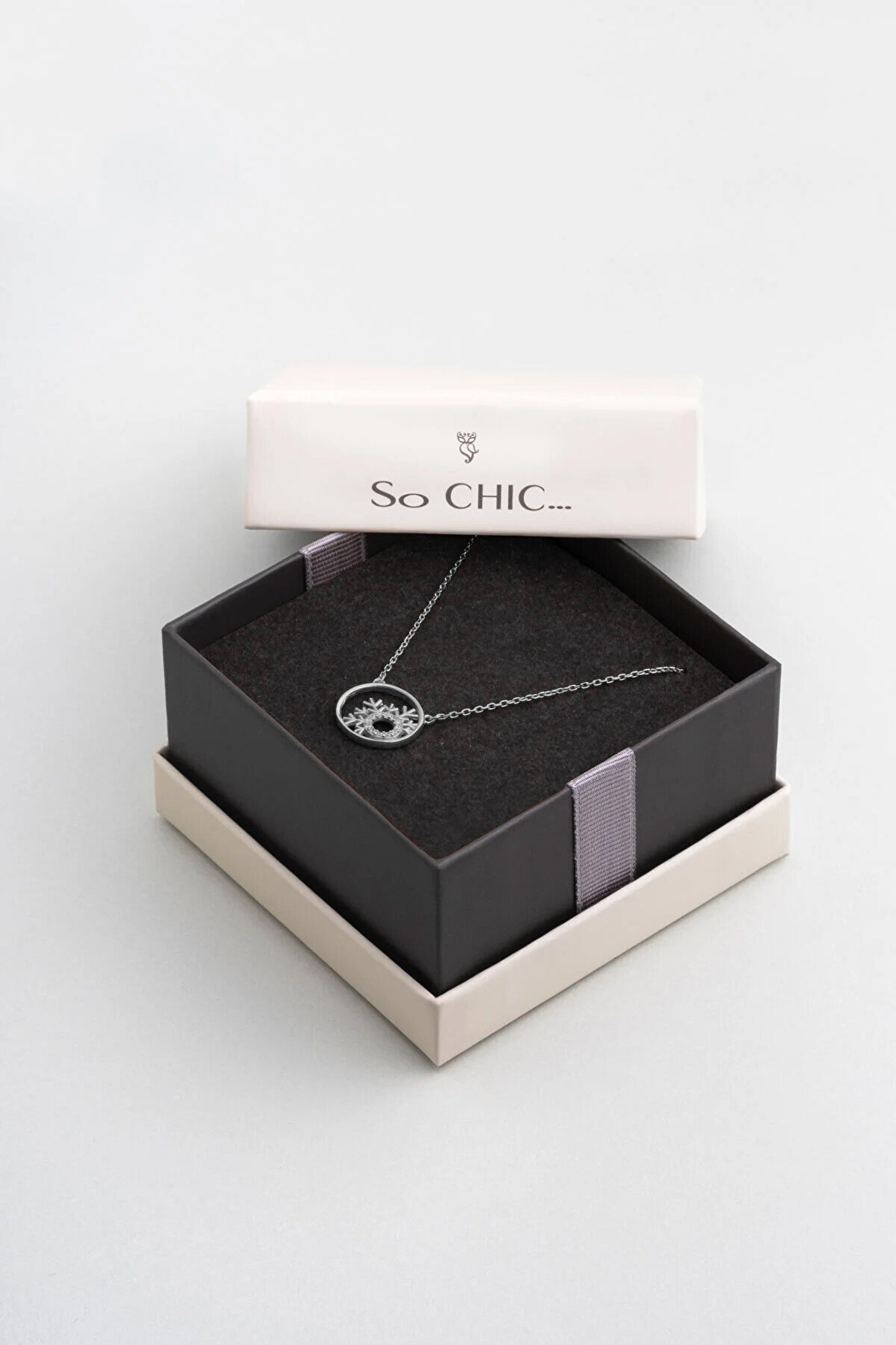 Karlar Diyarı 18 Ayar Beyaz Altın Kaplama 46 Cm Gümüş Minimal Kolye - 4