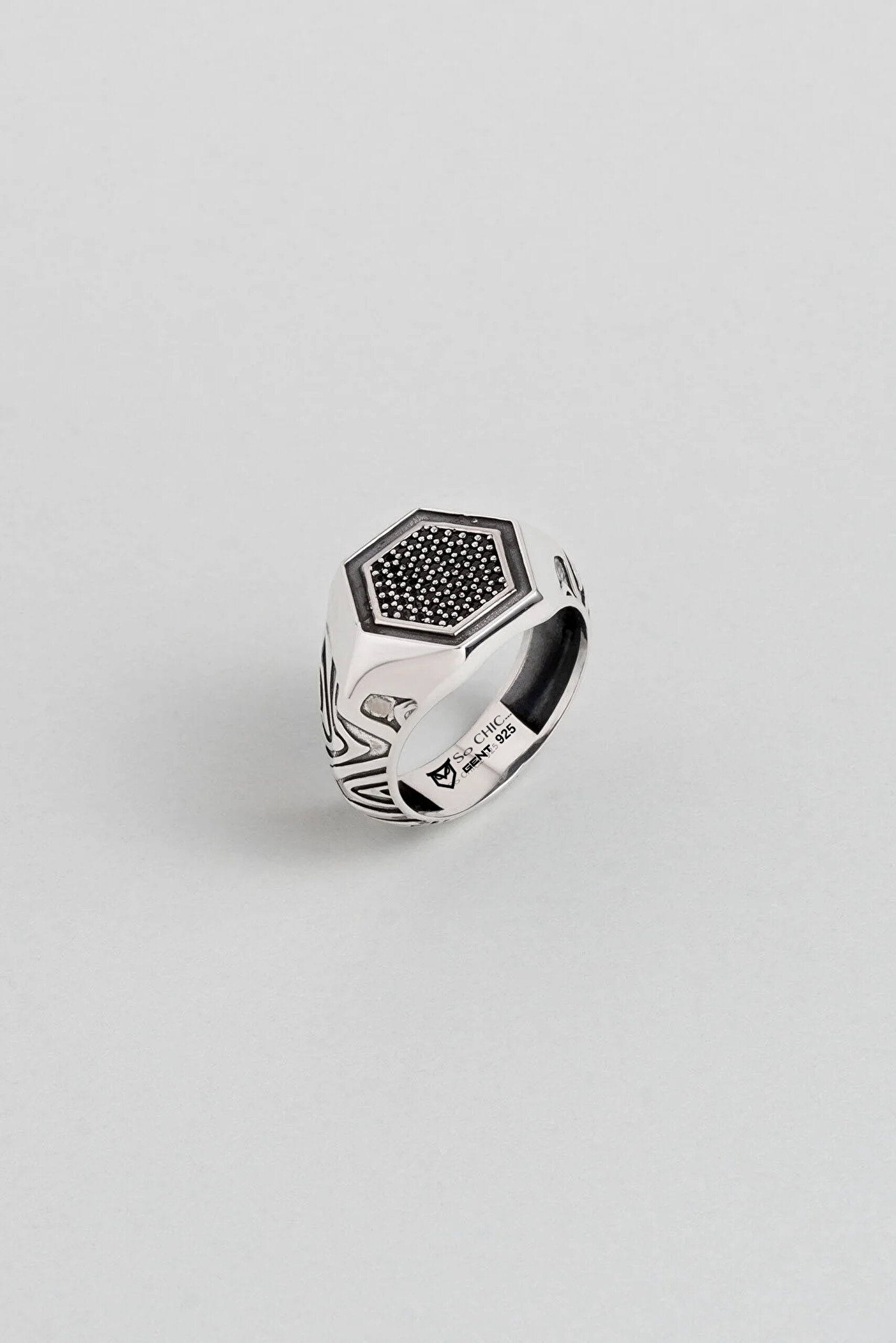 ⁠ Etnik Dizayn Gümüş Erkek Yüzük_0}