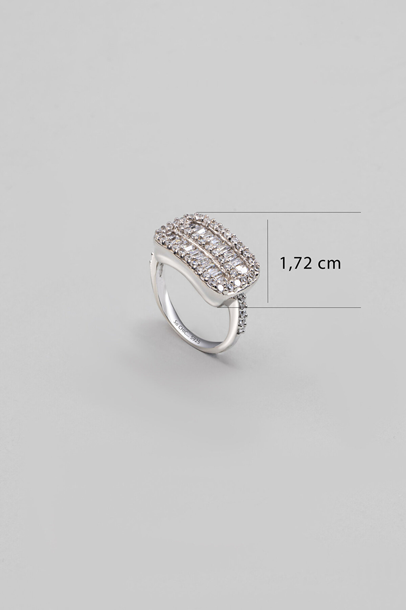 Baget Işılltısı 18 Ayar Beyaz Altın Kaplama Gümüş Yüzük - 1