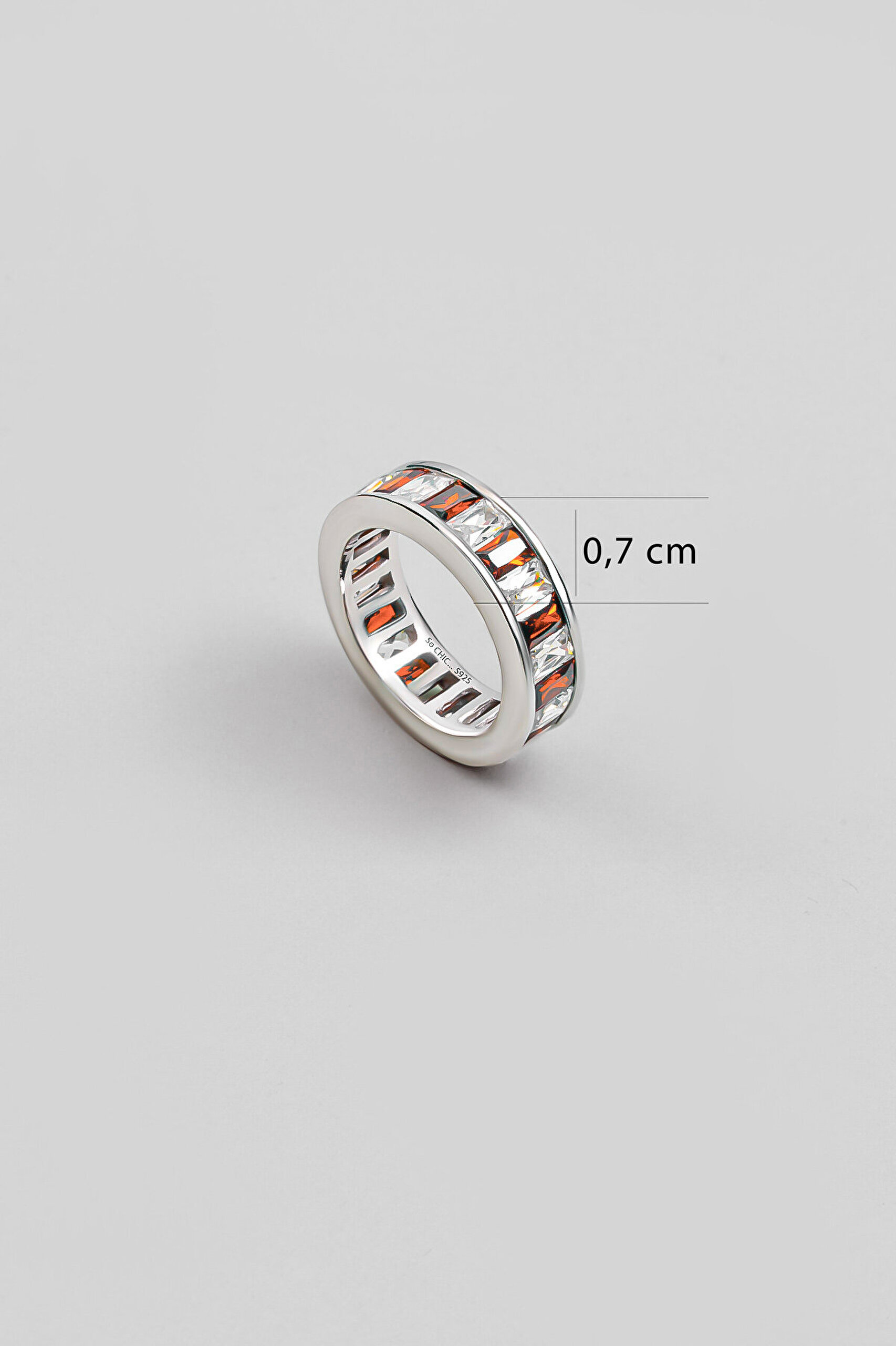 Gökkuşağı Baget 18 Ayar Beyaz Altın Kaplama Gümüş Yüzük - 1