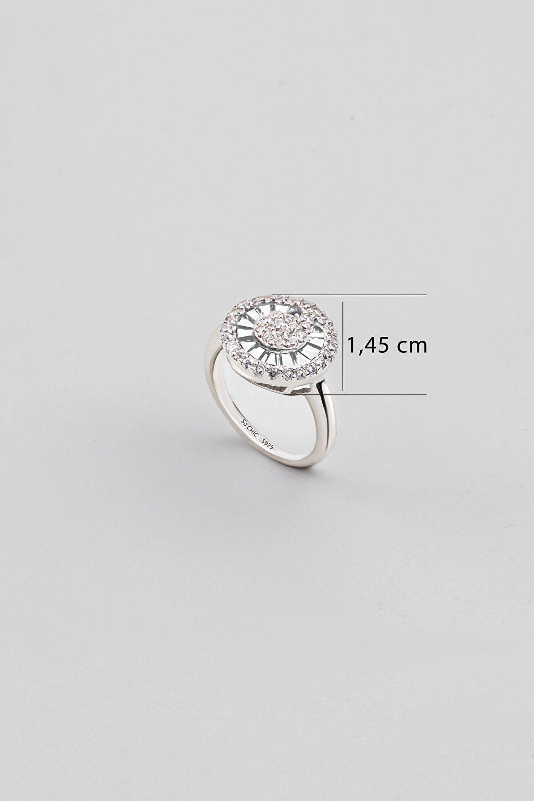 Baget Işıltısı 18 Ayar Beyaz Altın Kaplama Gümüş Yüzük - 1