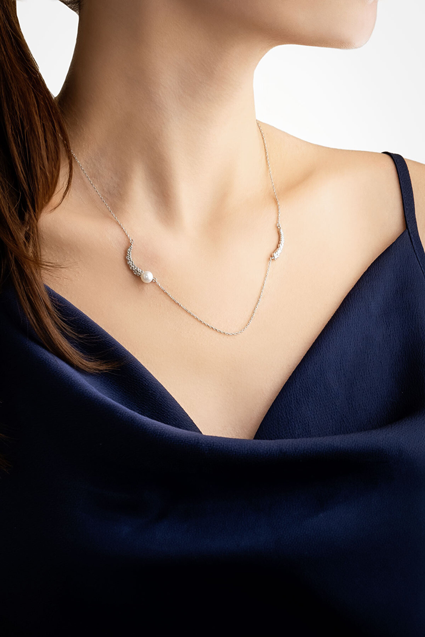 İnci Yaprağı 18 Ayar Beyaz Altın Kaplama 48 Cm Gümüş Minimal Kolye - 2