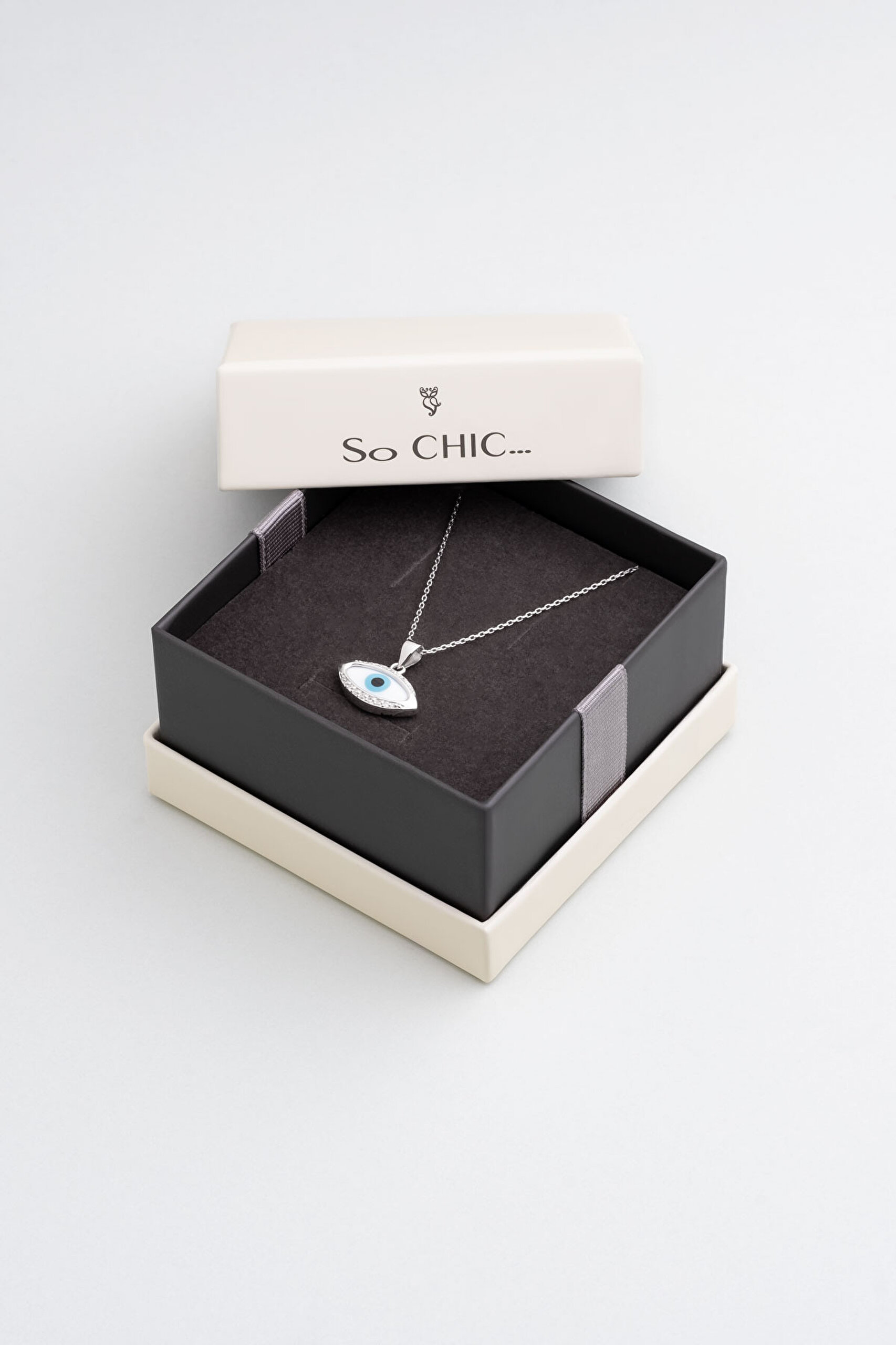 ⁠ Ra'nın Gözü 18 Ayar Beyaz Altın Kaplama 45 Cm Gümüş Kolye_4}