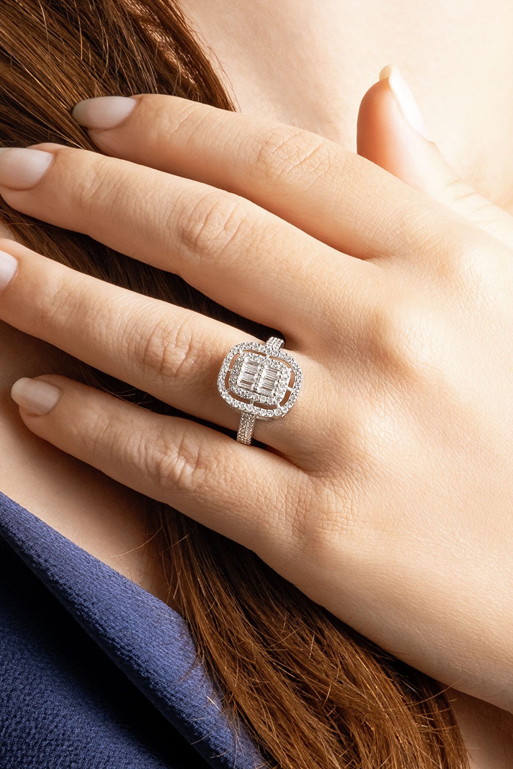 Avangard 18 Ayar Beyaz Altın Kaplama Gümüş Baget Yüzük - 2