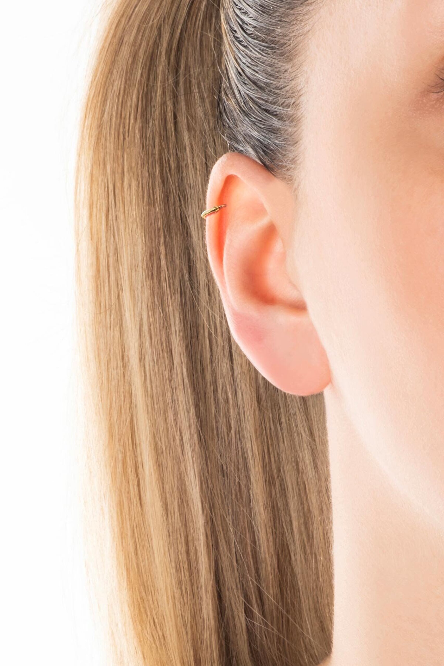 Minimal Işıltı 18 Ayar Sarı Altın Kaplama Gümüş Halka Küpe - 1