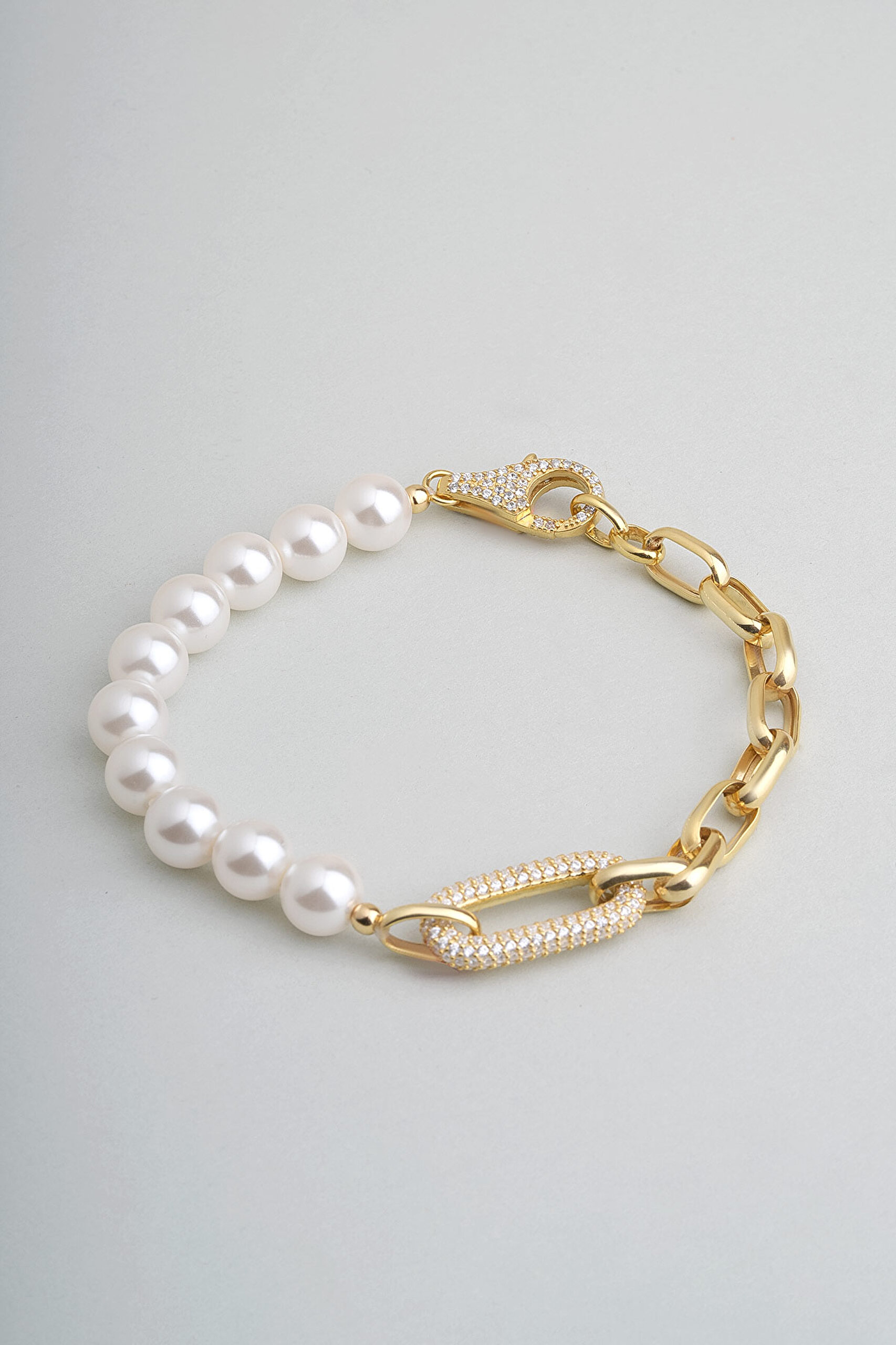 İnci Asaleti 18 Ayar Sarı Altın Kaplama 20 Cm Gümüş İnci Bileklik - 0