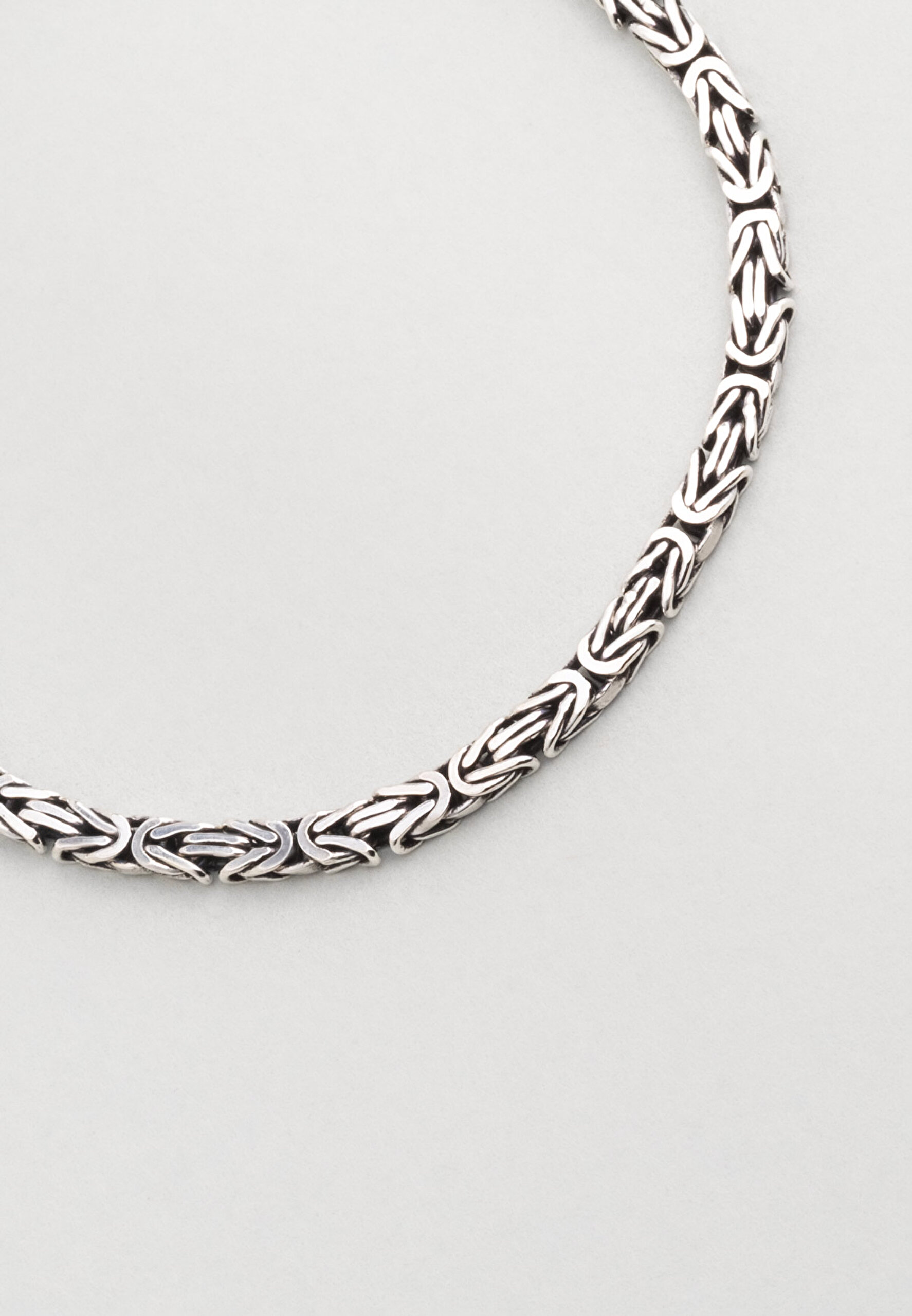 ⁠ Klasik Gümüş Erkek Kral Zincir Bileklik_1}