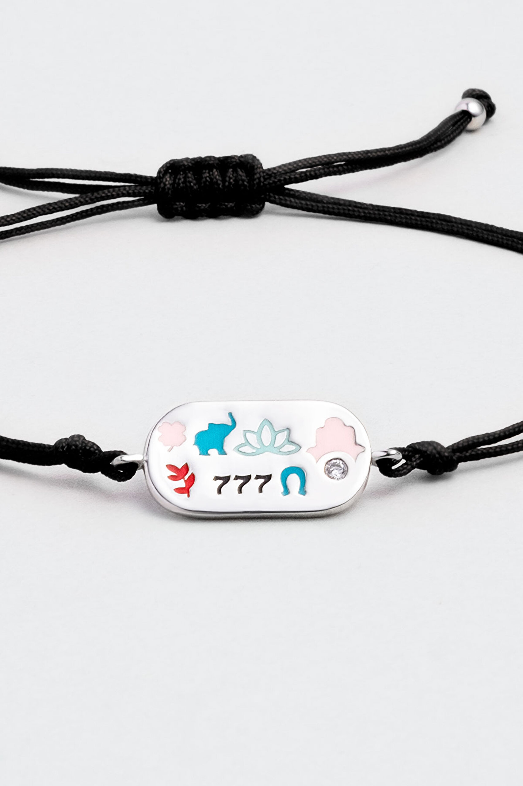 ⁠ 777 Manifest  18 Ayar Beyaz Altın Kaplama Ayarlanabilir Gümüş İpli Bileklik
_2}