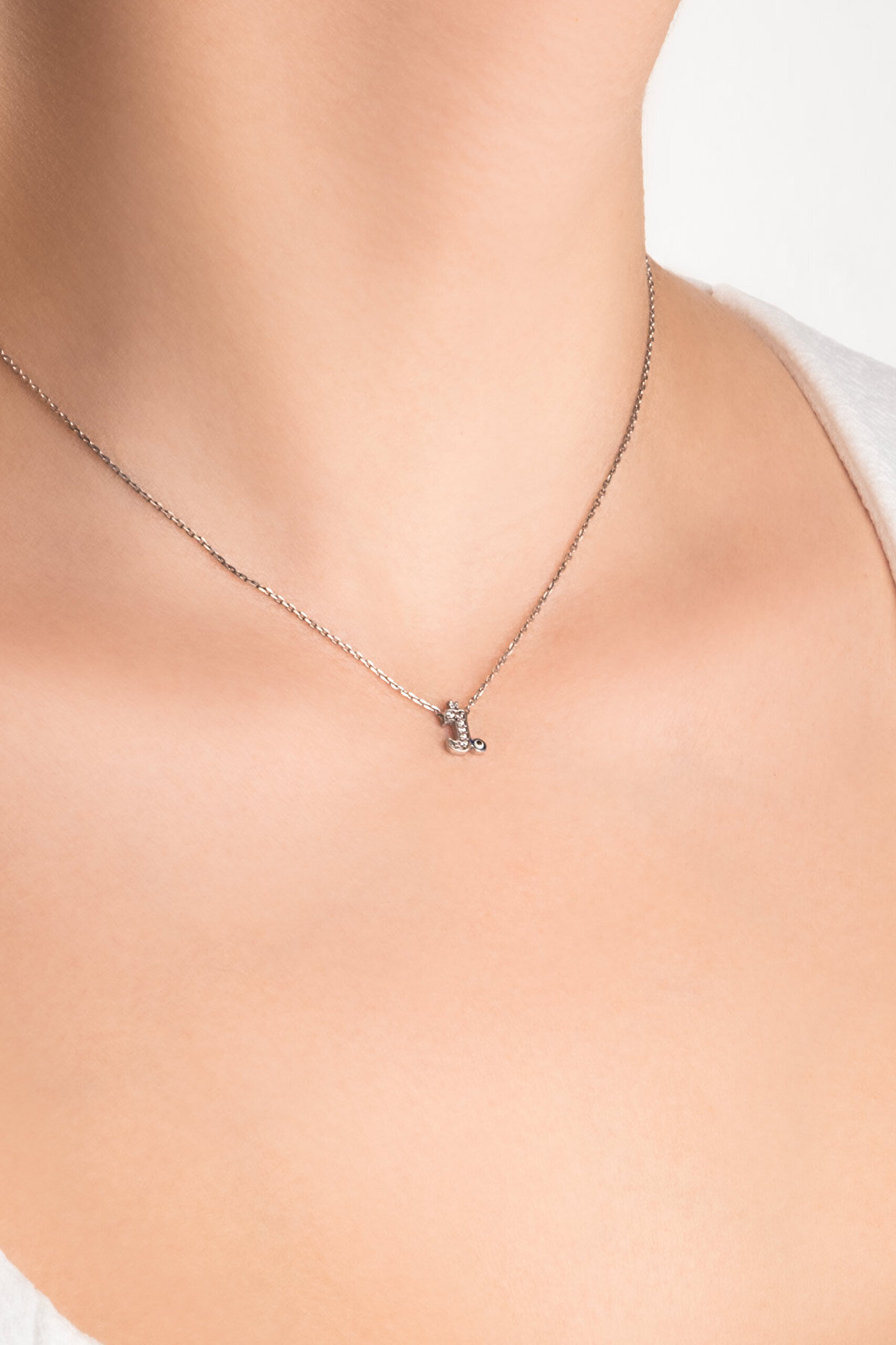 J Harfi 18 Ayar Beyaz Altın Kaplama 45 Cm Gümüş Nazar Kolye - 1