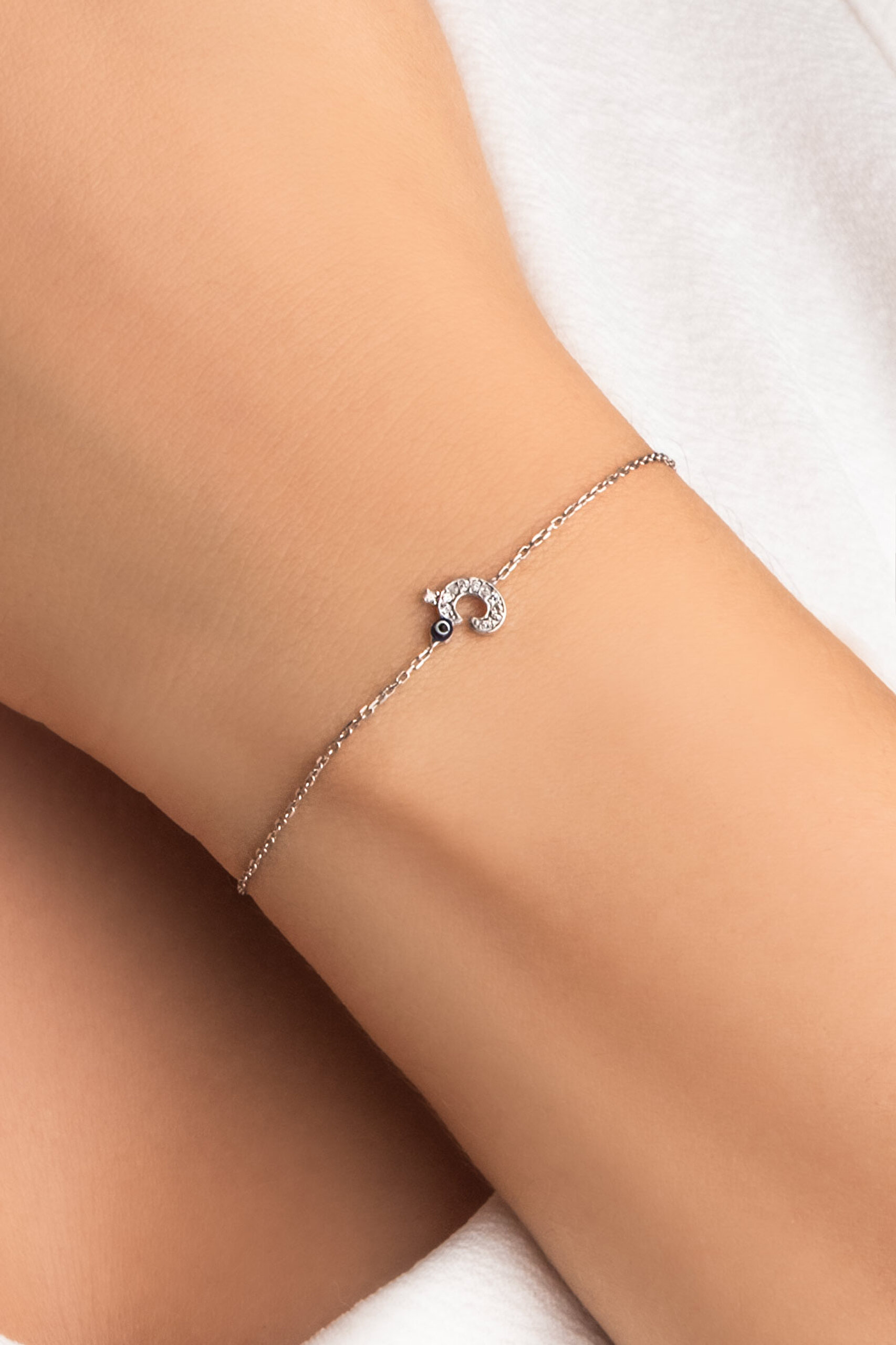 ⁠ Ç Harfi 18 Ayar Beyaz Altın Kaplama 19 Cm Gümüş Nazar Bileklik_4}