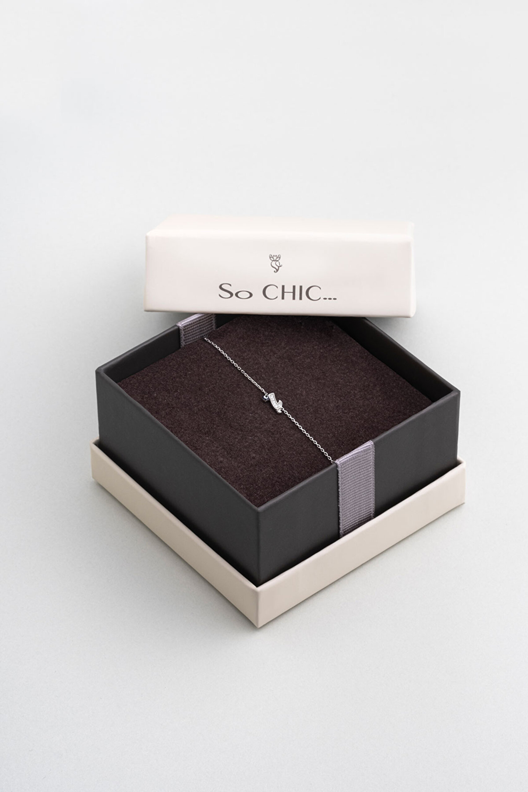 ⁠ İ Harfi 18 Ayar Beyaz Altın Kaplama 19 Cm Gümüş Nazar Bileklik_5}