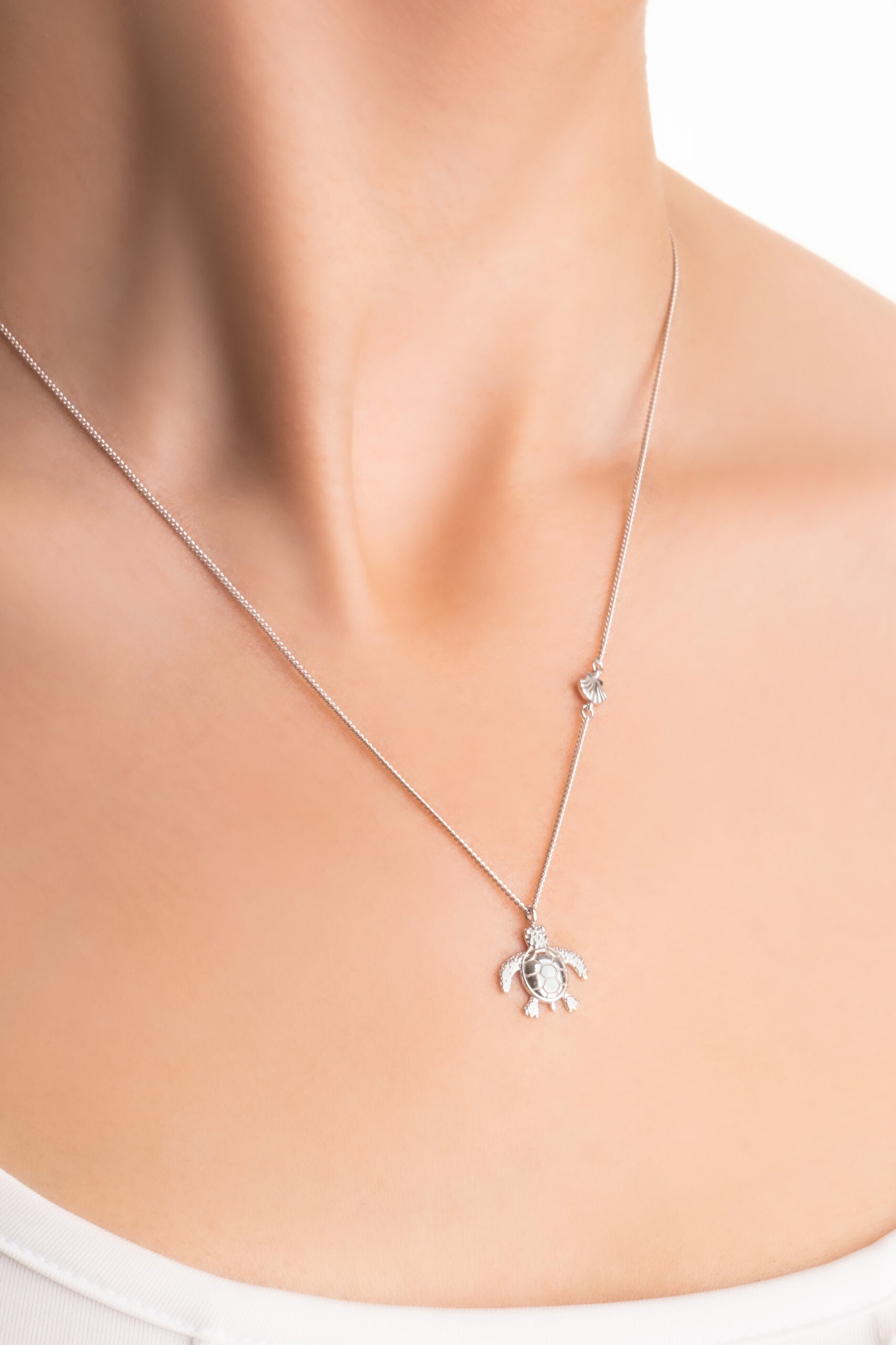 ⁠ Little Caretta 18 Ayar Beyaz Altın Kaplama 45 Cm Gümüş Kolye_1}