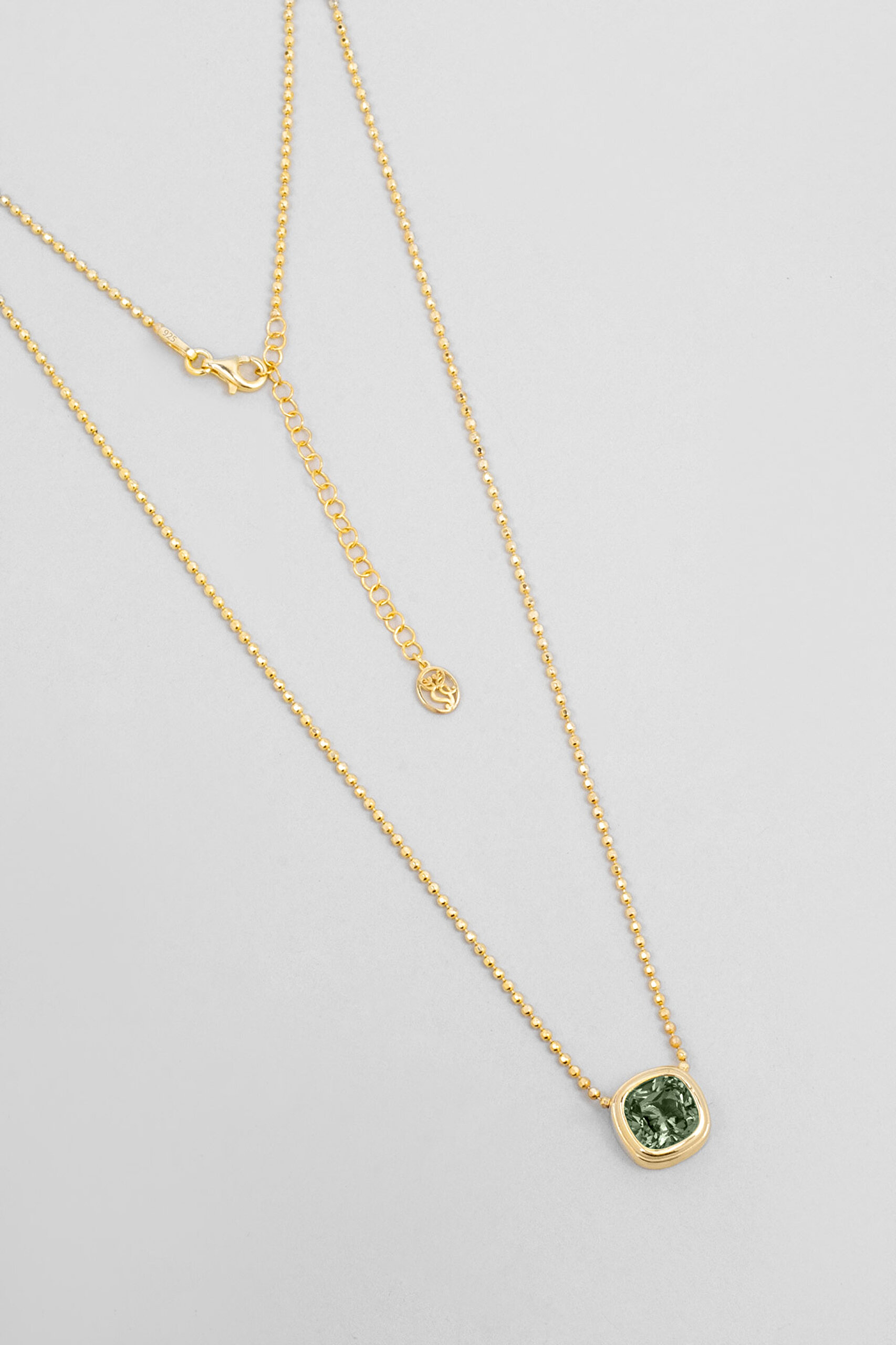 ⁠ Egzotik Zümrüt 18 Ayar Beyaz Altın Kaplama Gümüş Kolye_0}